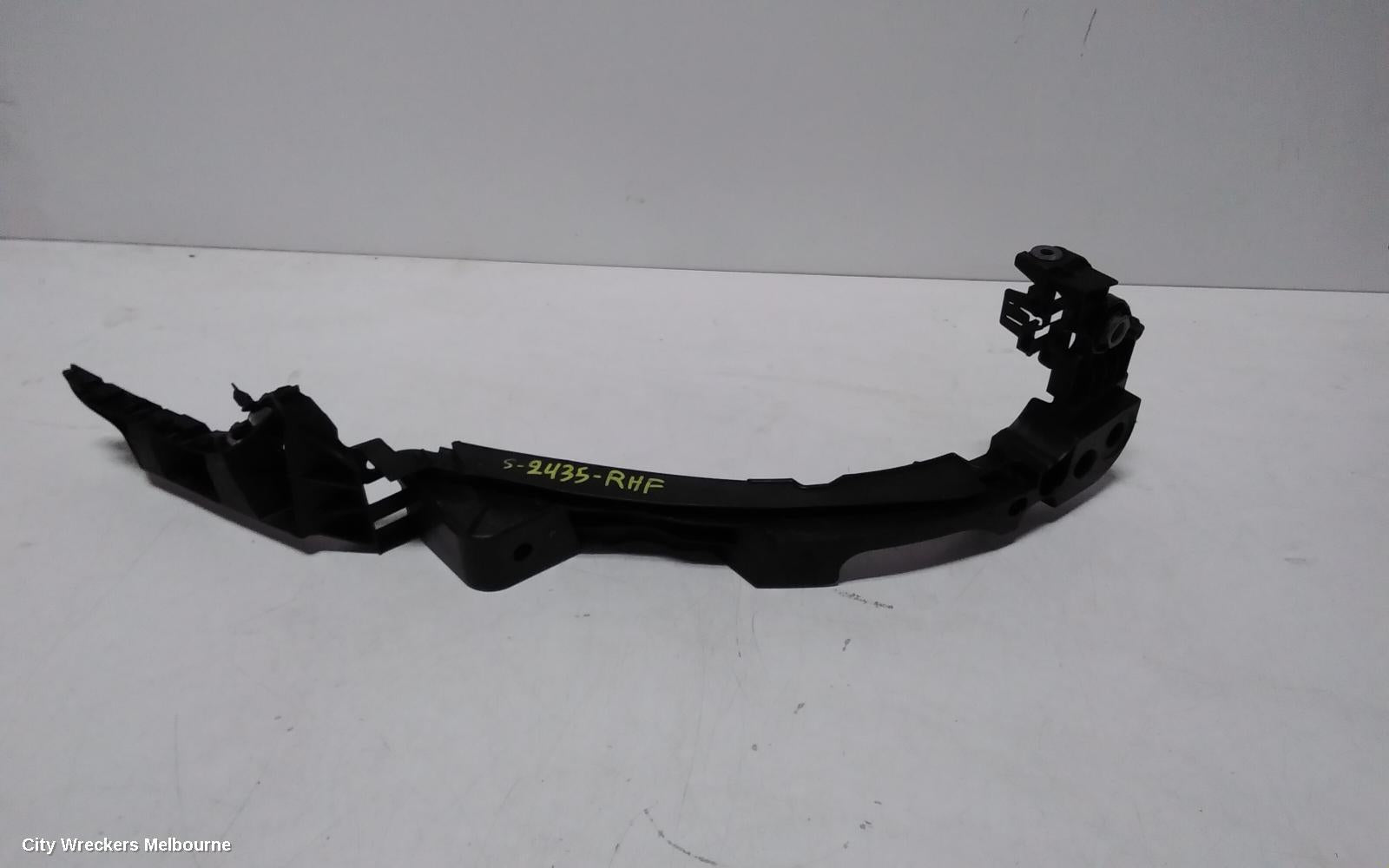 VOLKSWAGEN GOLF, GEN 6, 10/2008 - 12/2015, RH HEADLIGHT BRAKET: 113214 - Image 1