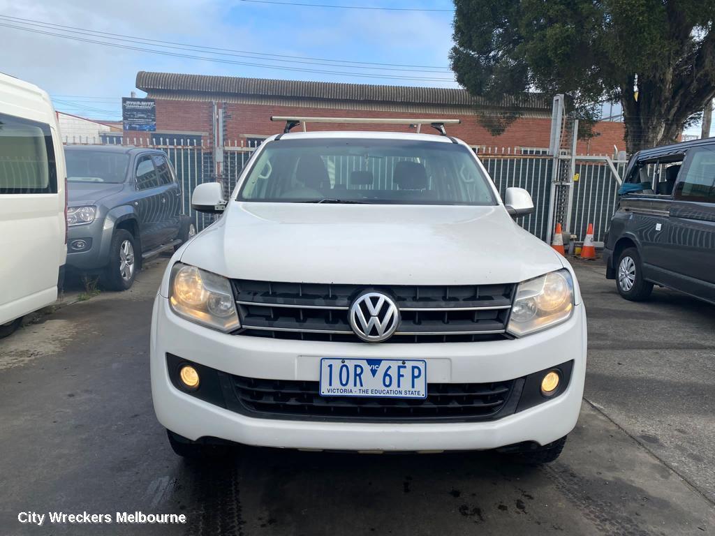 VOLKSWAGEN AMAROK RIGHT FRONT DOOR, 2H, DUAL CAB, 10/2010 - 09/2022 - Image 1