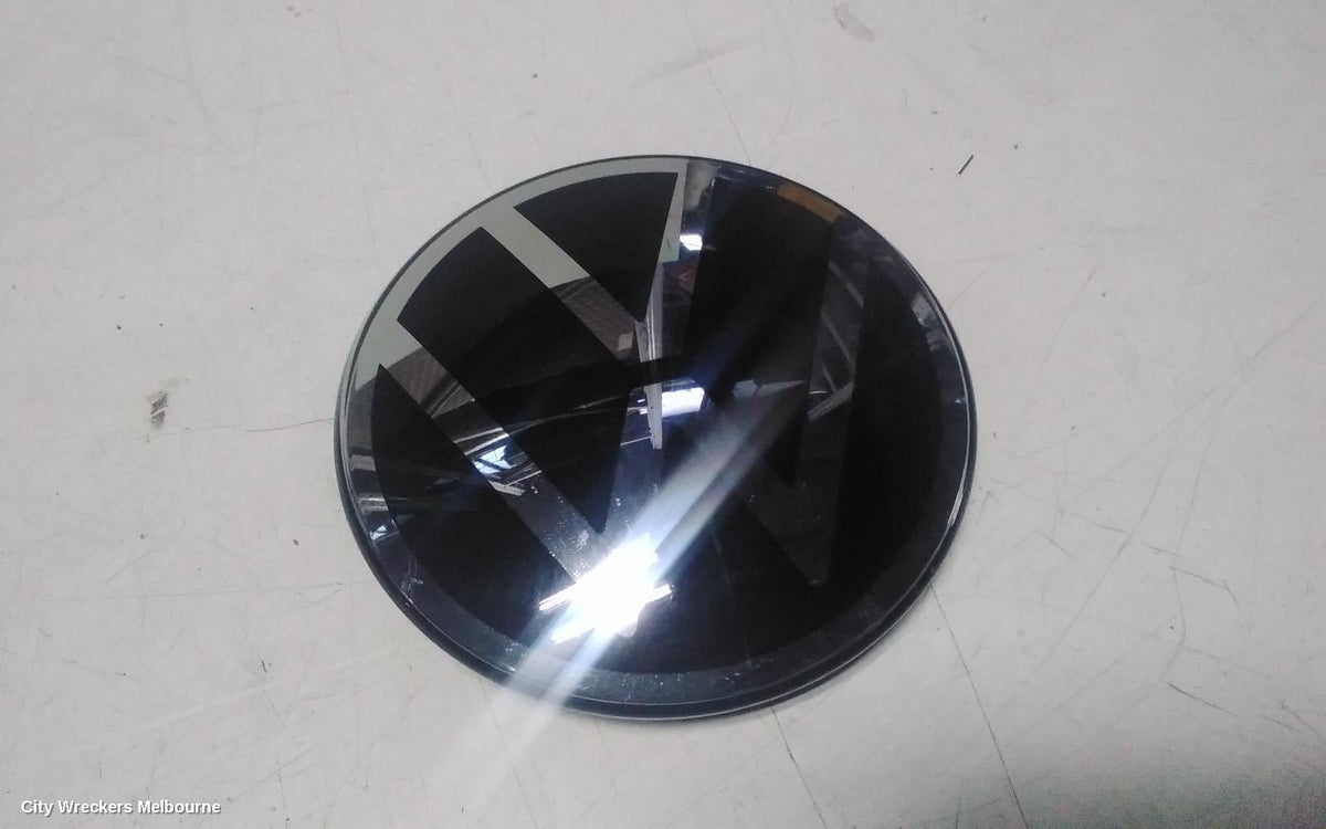 VOLKSWAGEN GOLF BADGE, GEN 8, 09/2020 ONWARDS - Image 1