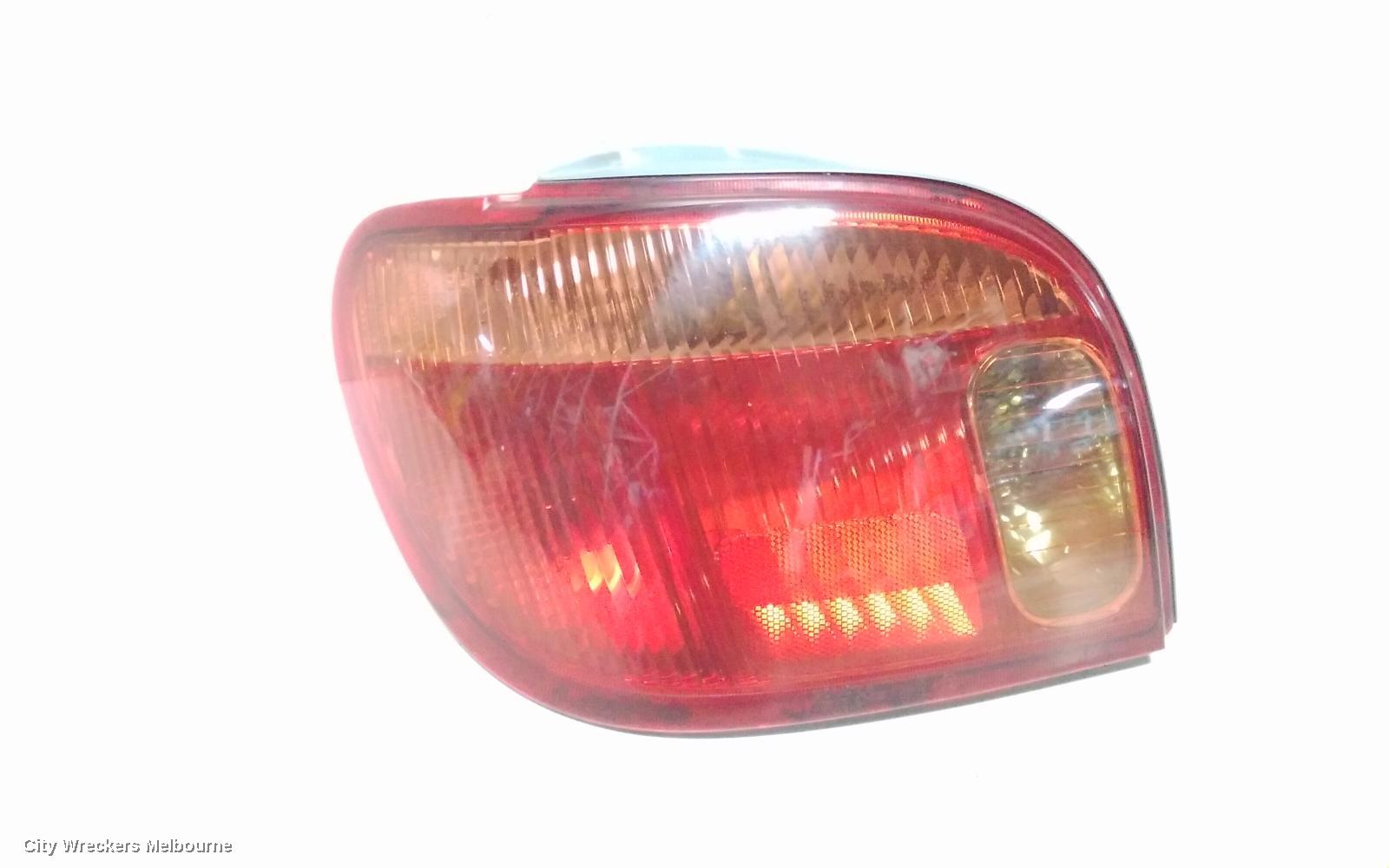 TOYOTA ECHO LEFT TAILLIGHT, NCP10R, HATCH, LENS# 52-049, 10/2002 - 09/2005 - Image 2