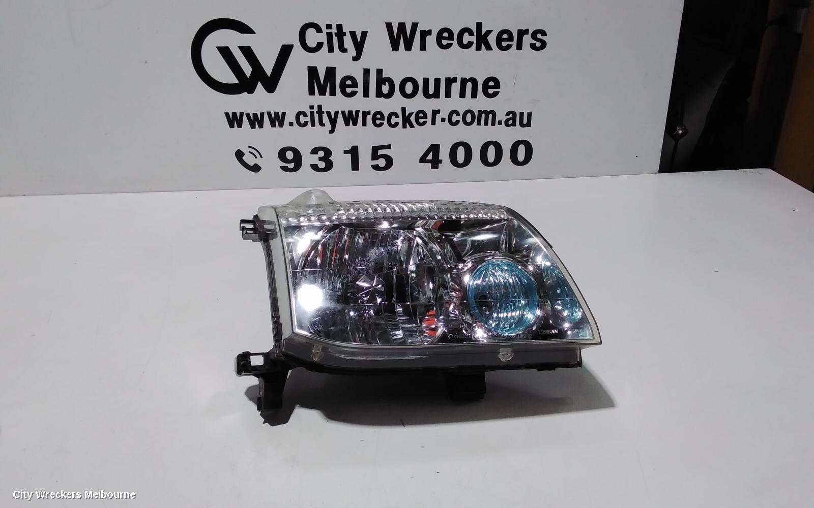 NISSAN XTRAIL RIGHT HEADLAMP, T30, BLUE LENS TYPE, 10/2001 - 09/2007 - Image 1