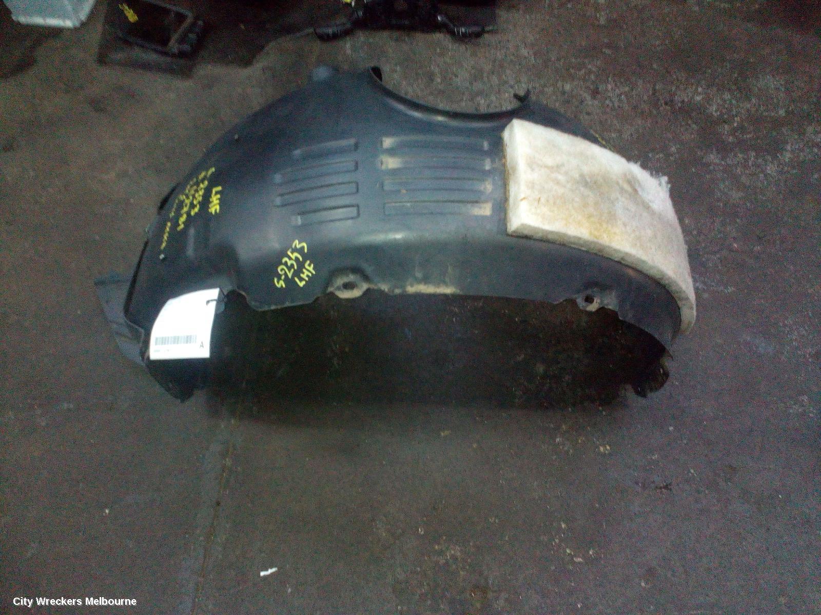 VOLKSWAGEN GOLF LEFT GUARD LINER, GEN 7, FRONT, 11/2012 - 08/2020 - Image 1