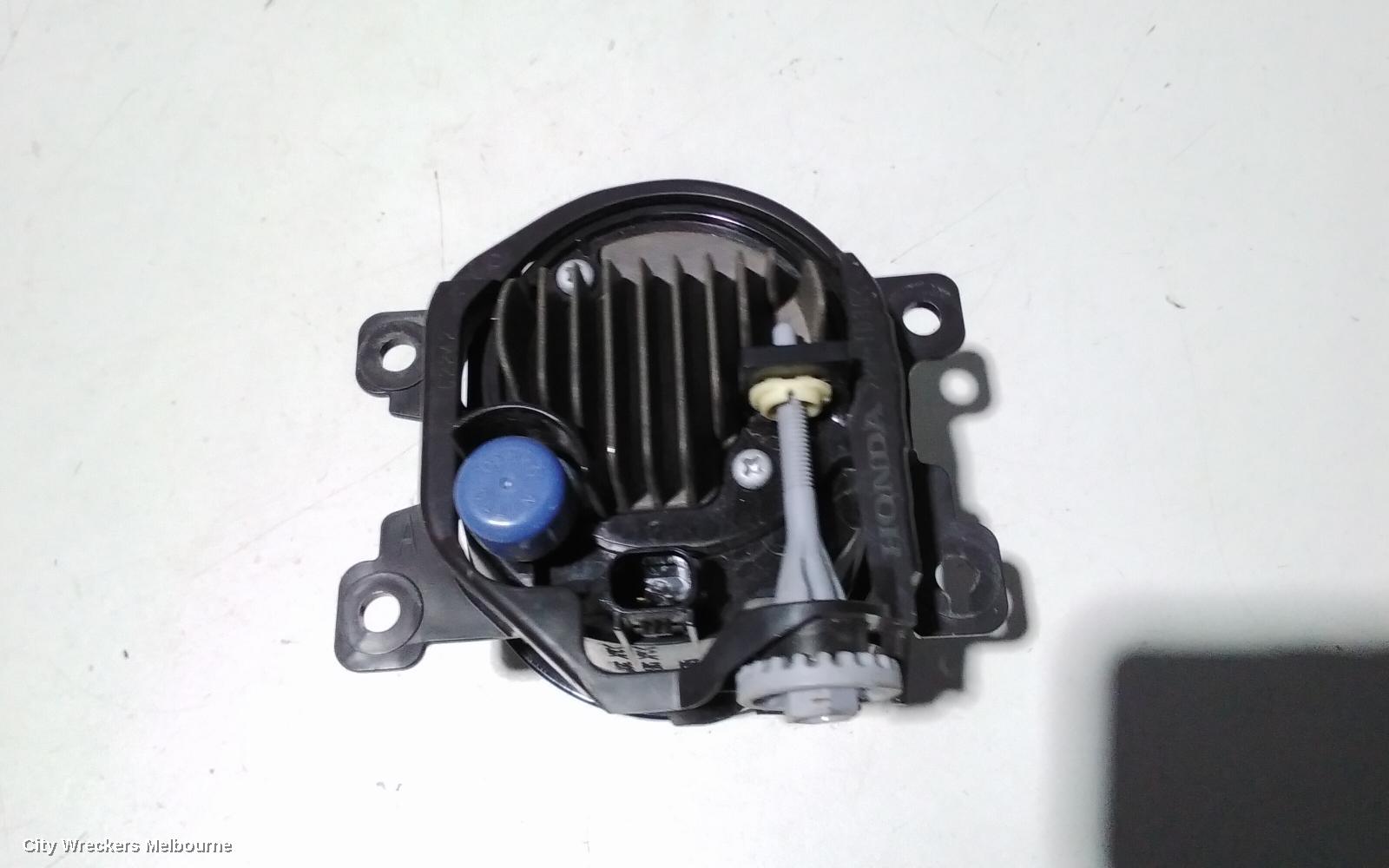 HONDA CIVIC RIGHT INDICATOR/FOG/SIDE, BUMPER FOGLAMP, 10TH GEN, SEDAN/HATCH, LED TYPE, 05/2016 ONWARDS - Image 3