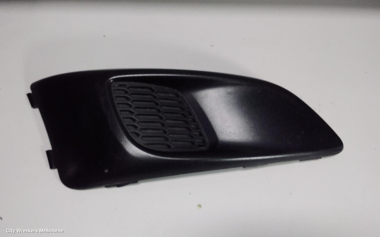 HOLDEN BARINA RIGHT INDICATOR/FOG/SIDE, BUMPER FOGLAMP, TM, CDX, 11/2011 - 08/2016 - Image 1
