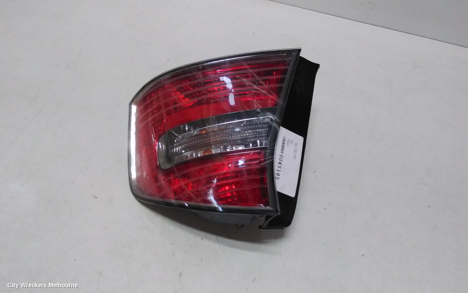 SUBARU LIBERTY RIGHT TAILLIGHT, 4TH GEN, SEDAN, CLEAR TYPE, 4 BULB, 09/2003 - 06/2006 - Image 3