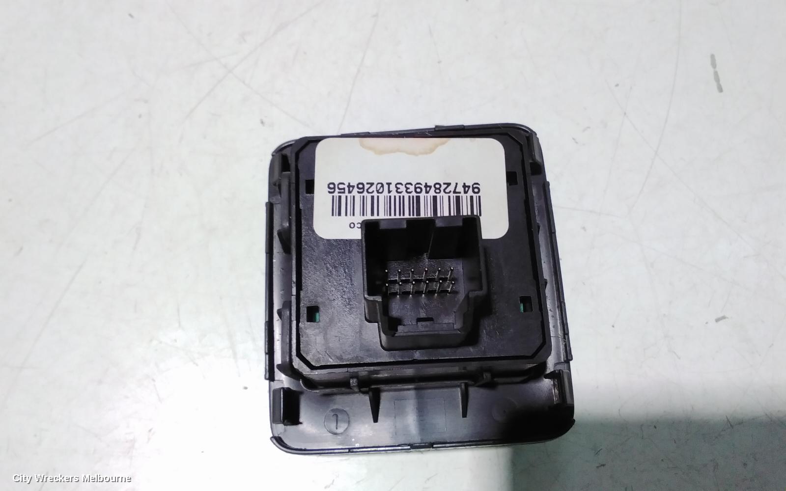 HOLDEN COLORADO, RG, 06/2012 - 12/2020, 4WD SWITCH: 95771 - Image 3