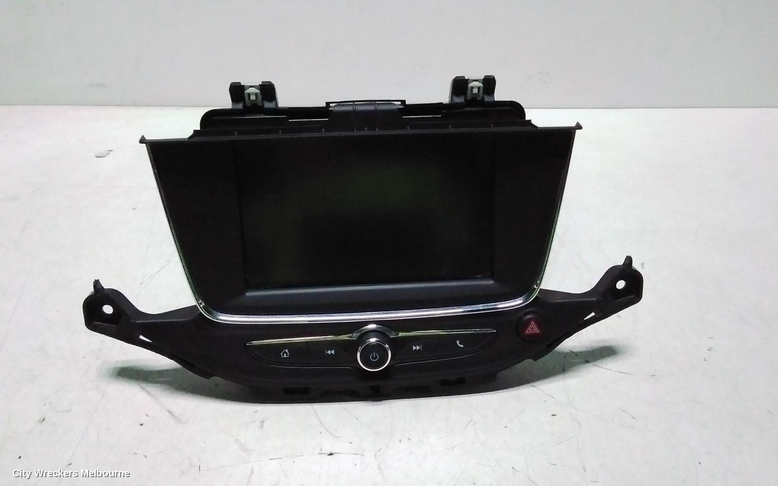 HOLDEN ASTRA RADIO/CD/DVD/SAT/TV, HEAD UNIT, W/ DISPLAY UNIT, 8IN TOUCHSCREEN, SAT NAV TYPE, BK-BL, 09/2016 - 12/2020 - Image 3