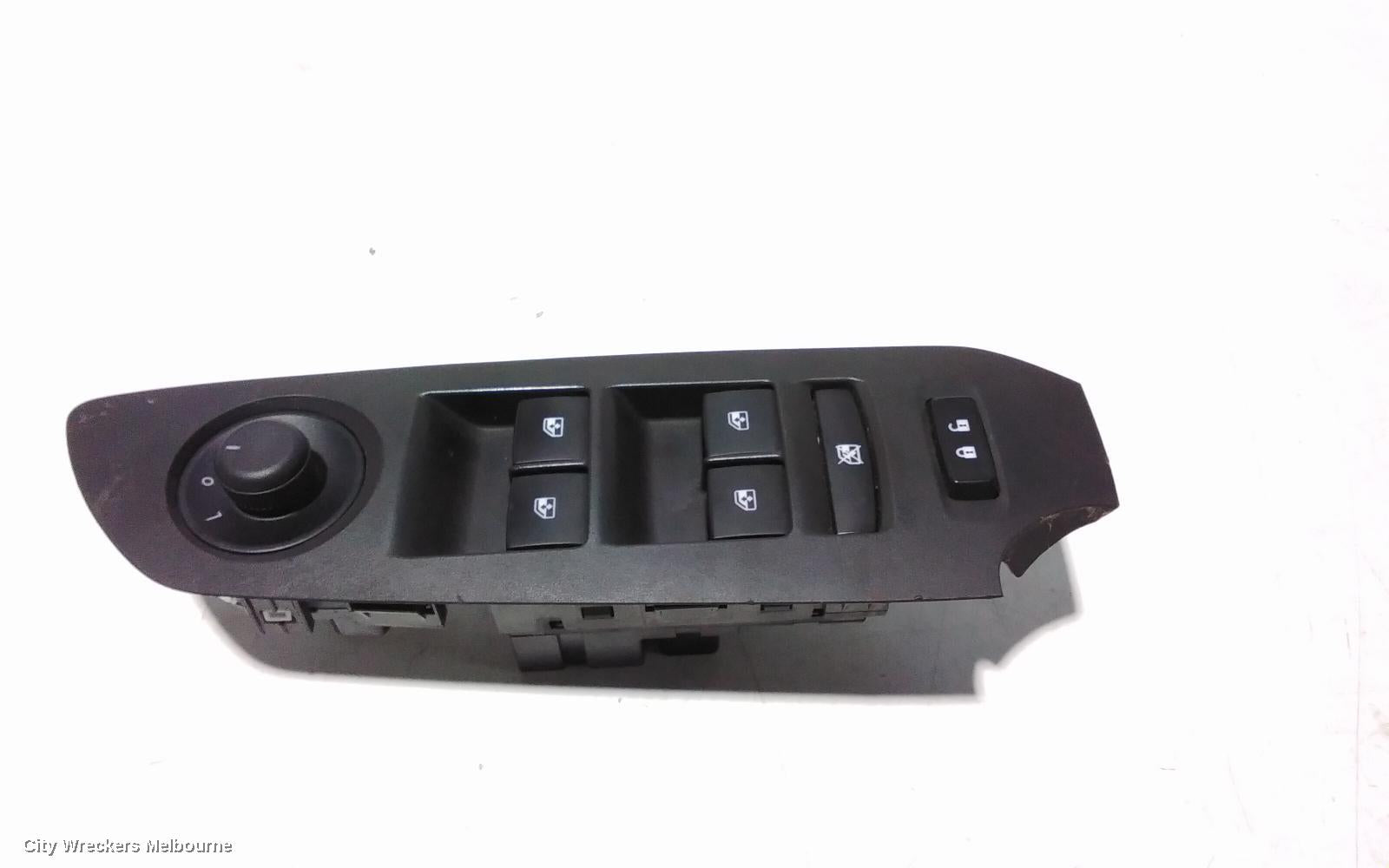 HOLDEN TRAX PWR DR WIND SWITCH, RH FRONT (MASTER SWITCH), RECTANGLE STYLE PLUG, TJ SERIES, 08/2013 - 08/2016 - Image 2