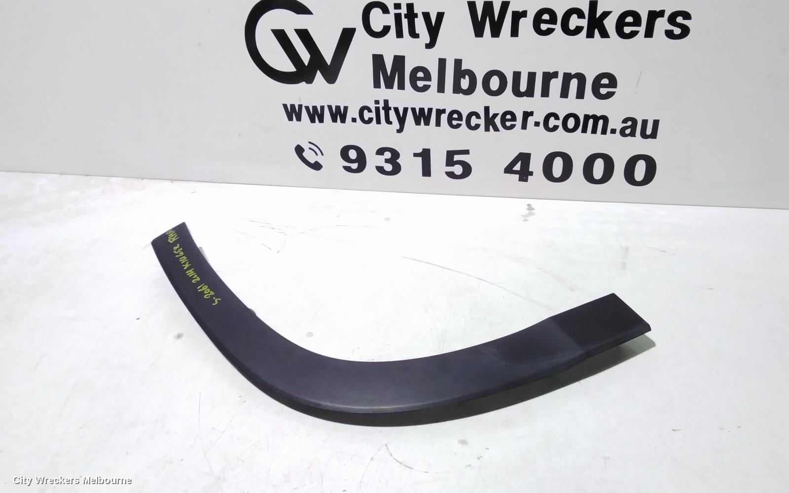 TOYOTA KLUGER WHEEL ARCH FLARE, RH REAR, DOOR ARCH MOULD, GSU50-GSU55, 03/2014 - 02/2021 - Image 1