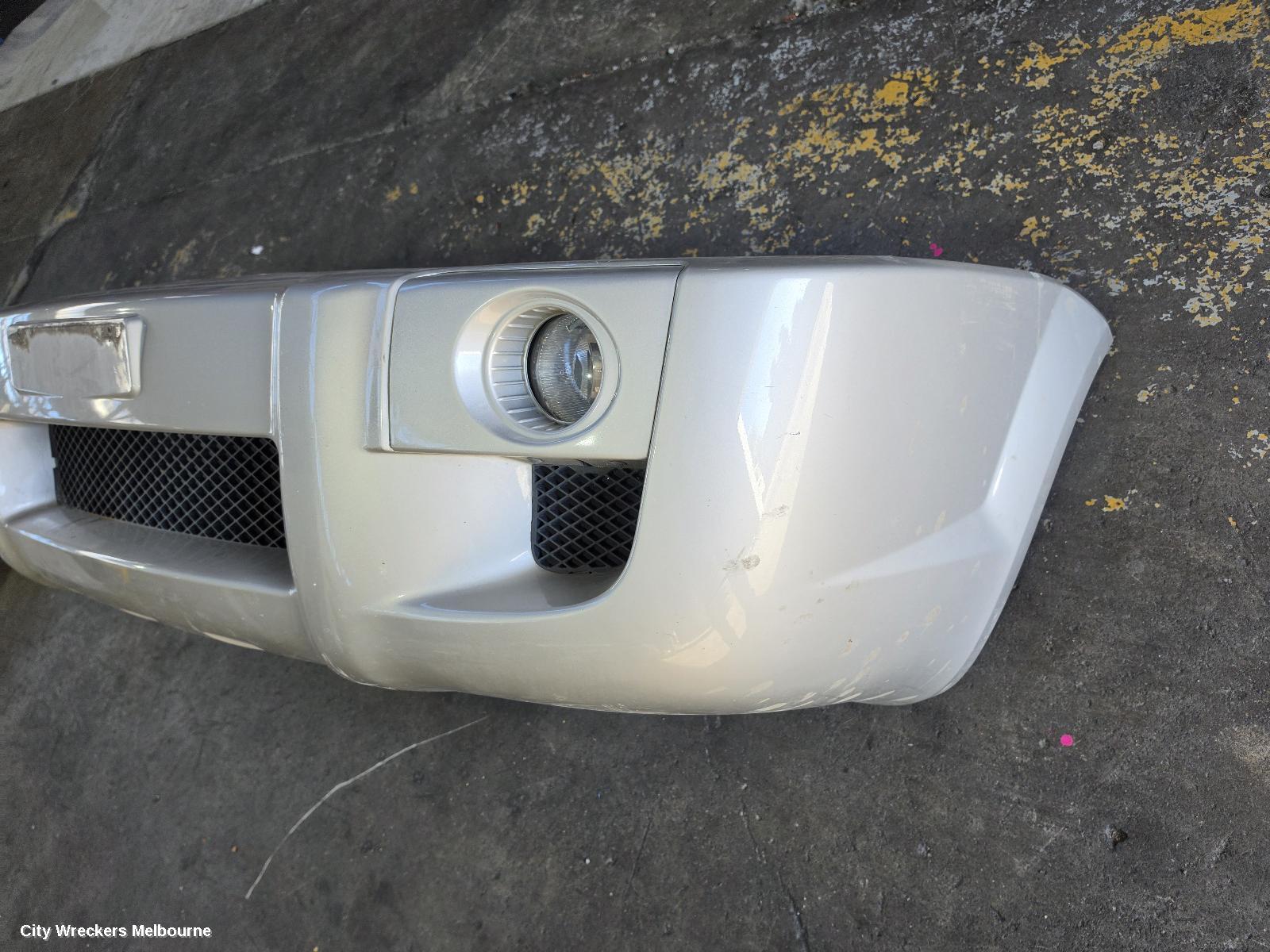 HYUNDAI TUCSON FRONT BUMPER, BUMPER BAR, 2WD, NON GUARD FLARE TYPE, 08/2004 - 01/2010 - Image 2