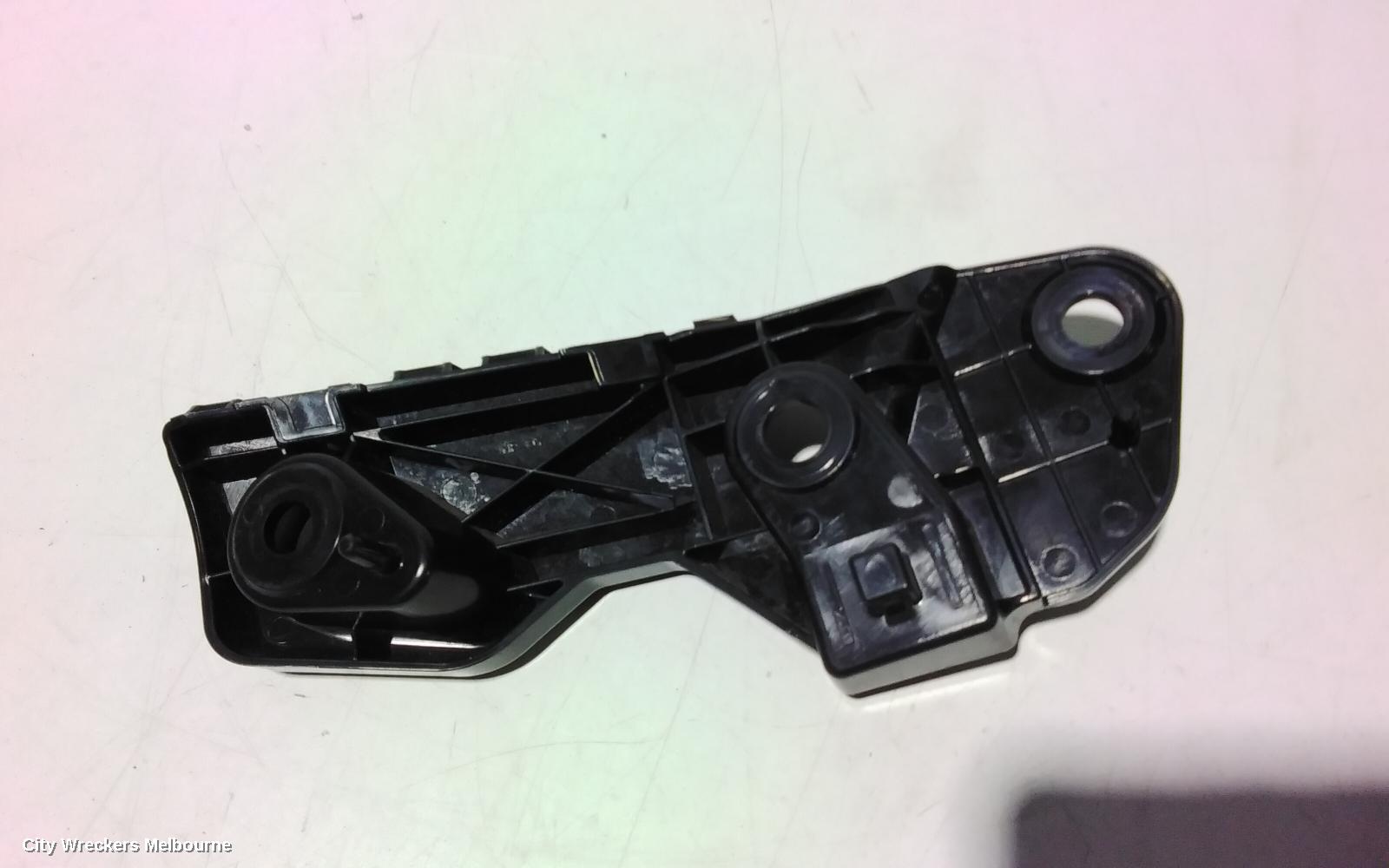 MAZDA CX3, DK, 03/2015 ONWARDS, RHF BAR BRACKET: 92515 - Image 2