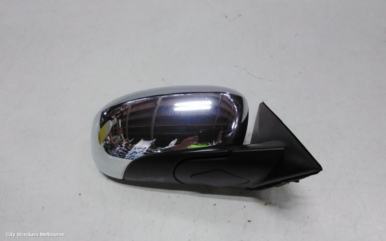 CHRYSLER 300C RIGHT DOOR MIRROR, POWER, 01/2005 - 01/2008 - Image 3