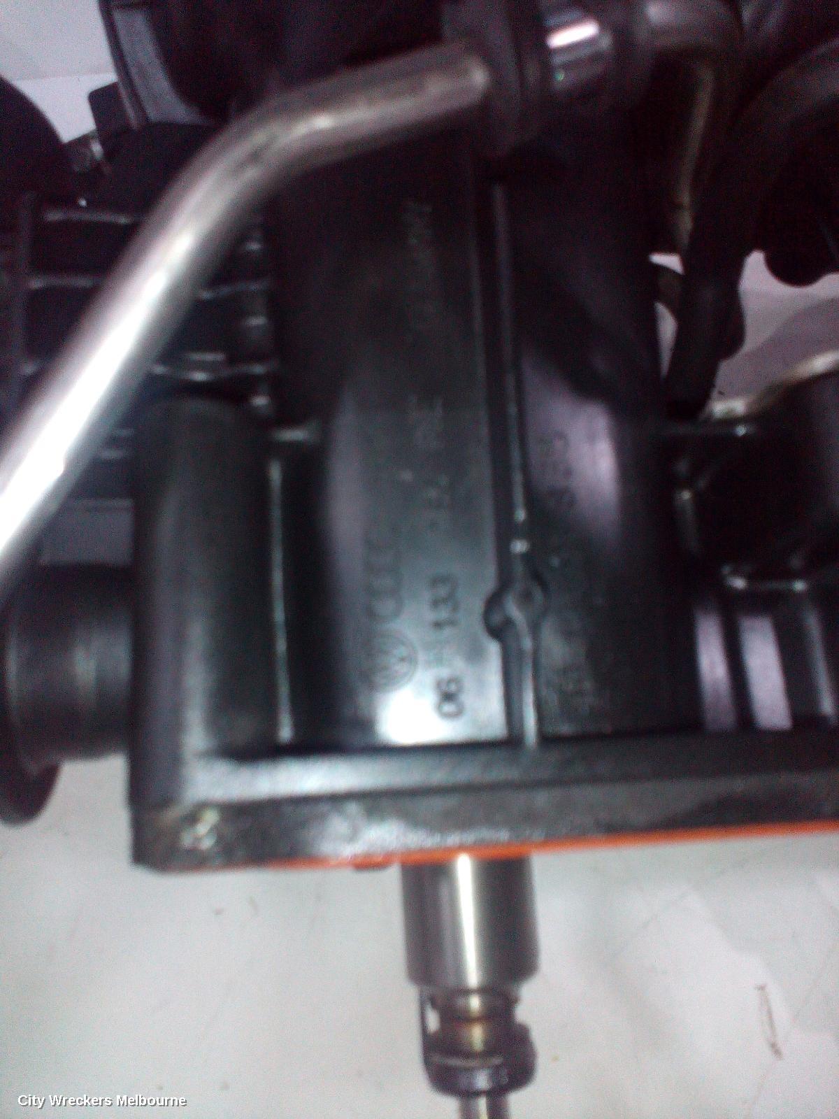 AUDI Q5 MANIFOLD, INLET MANIFOLD, 2.0, PETROL, CDNB/CDNC CODE, 8R, 03/2009 - 10/2012 - Image 3