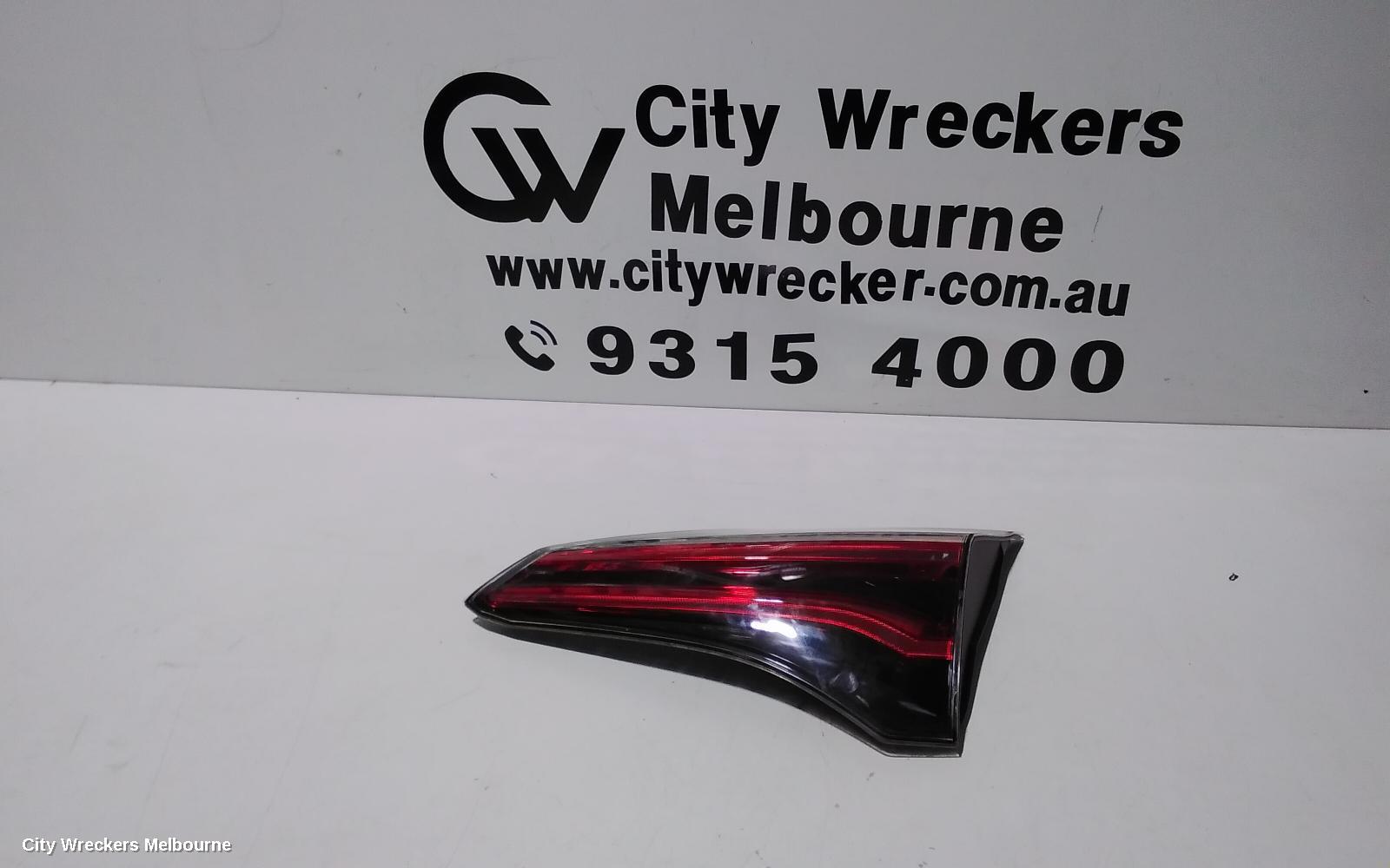 TOYOTA RAV4 REAR GARNISH, TAILGATE LAMP (RH SIDE), XA40, 10/2015 - 11/2018 - Image 1