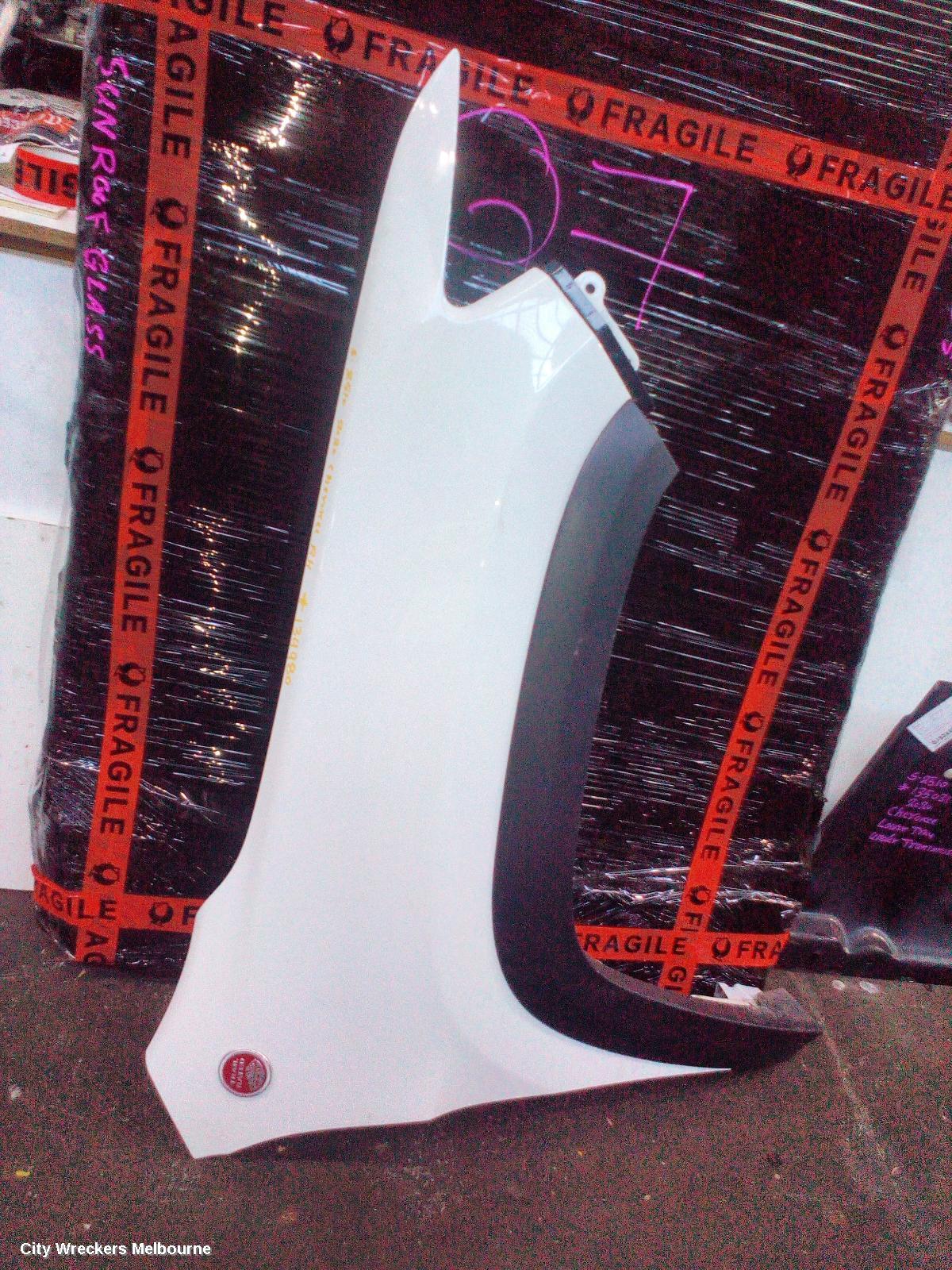 JEEP CHEROKEE RIGHT GUARD, KL, 04/2018 - 11/2022 - Image 2