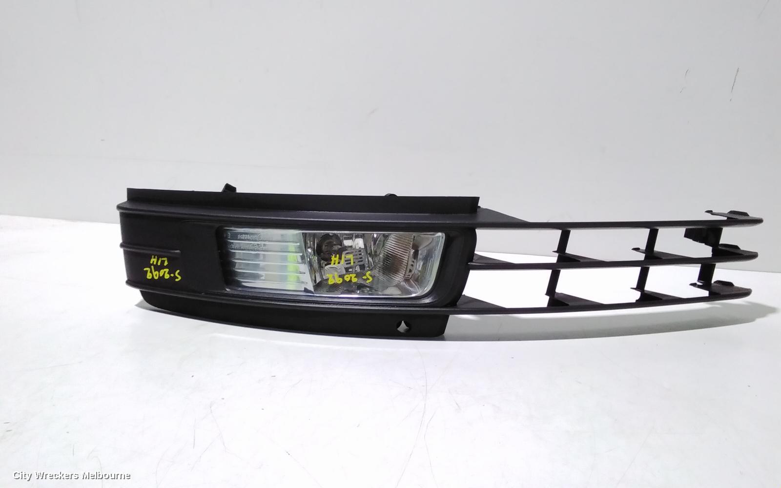 AUDI A6 LEFT INDICATOR/FOG/SIDE, BUMPER FOGLAMP, C6/4F, A6, 10/2008 - 06/2011 - Image 2