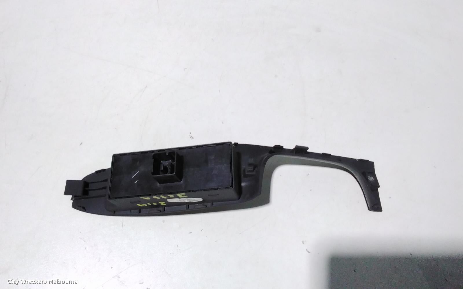 VOLKSWAGEN JETTA PWR DR WIND SWITCH, RH FRONT (MASTER SWITCH), 1B, 02/2011 - 12/2017 - Image 3
