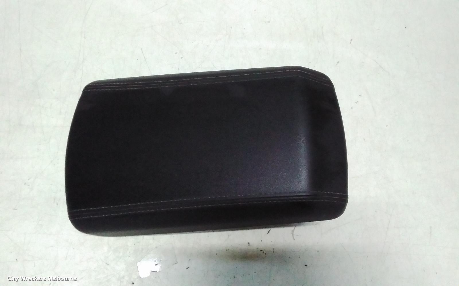GREAT WALL CANNON UTE CONSOLE, NPW, 09/2020 ONWARDS - Image 1
