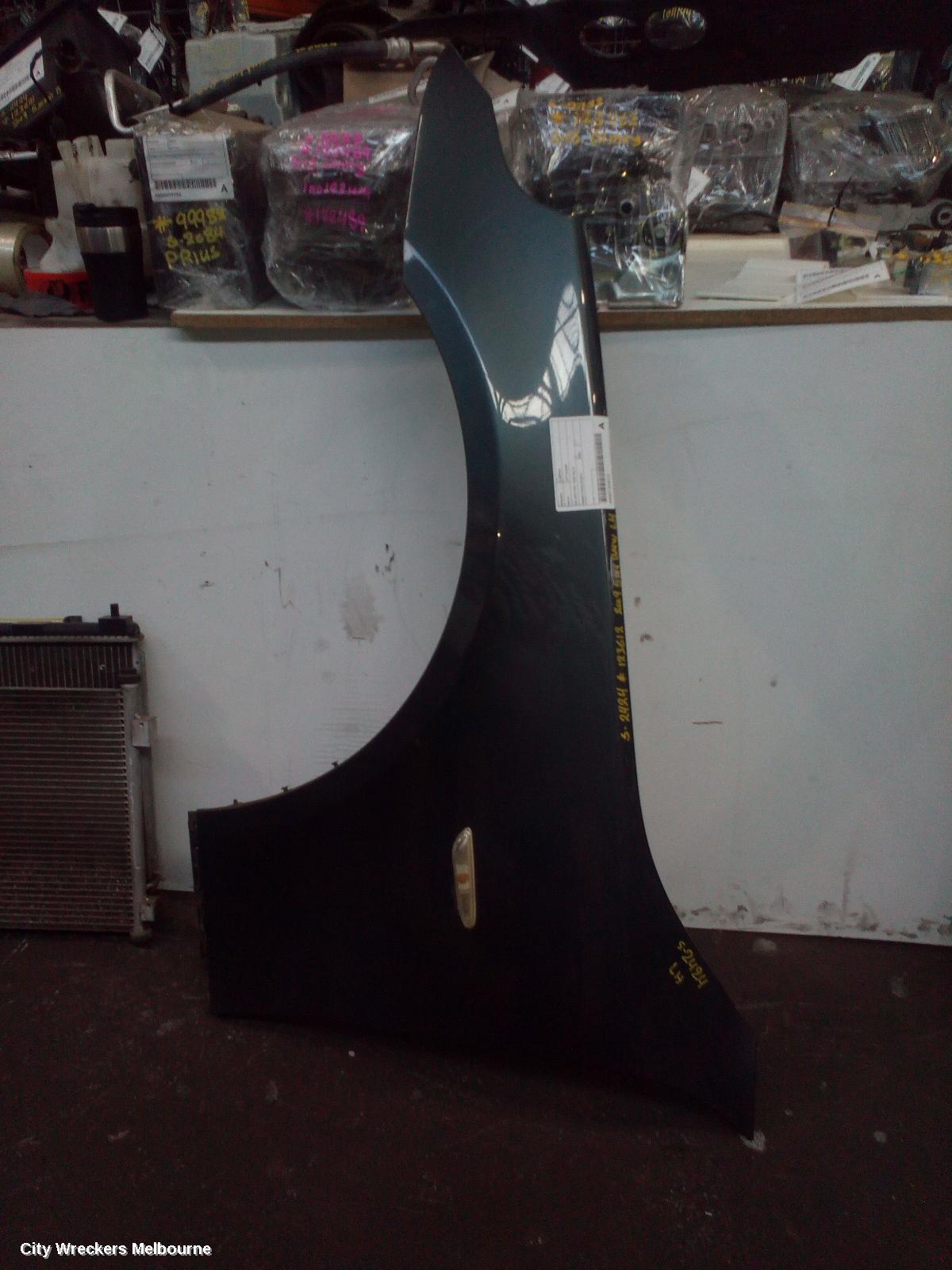 BMW 5 SERIES LEFT GUARD, E60, STD TYPE, 10/2003 - 04/2010 - Image 1