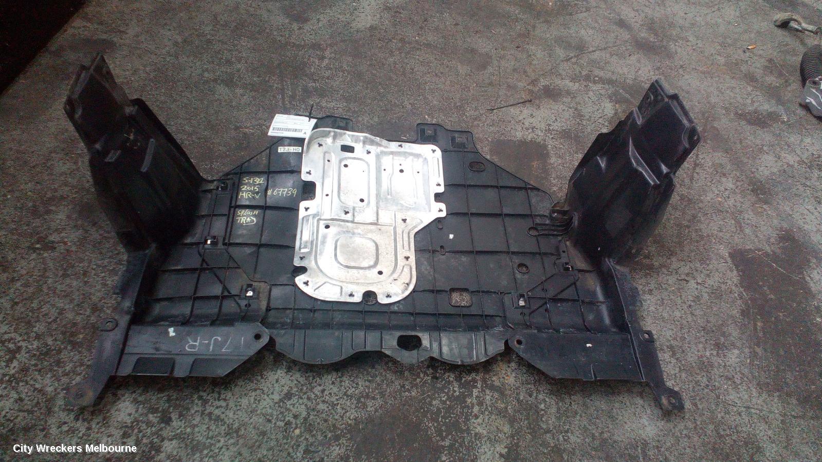 HONDA HRV LOWER ENGINE SPLASH TRAY, MAIN ENGINE UNDERTRAY, PETROL, 1.8, R18ZF, RU, 12/2014 - 10/2021 - Image 1