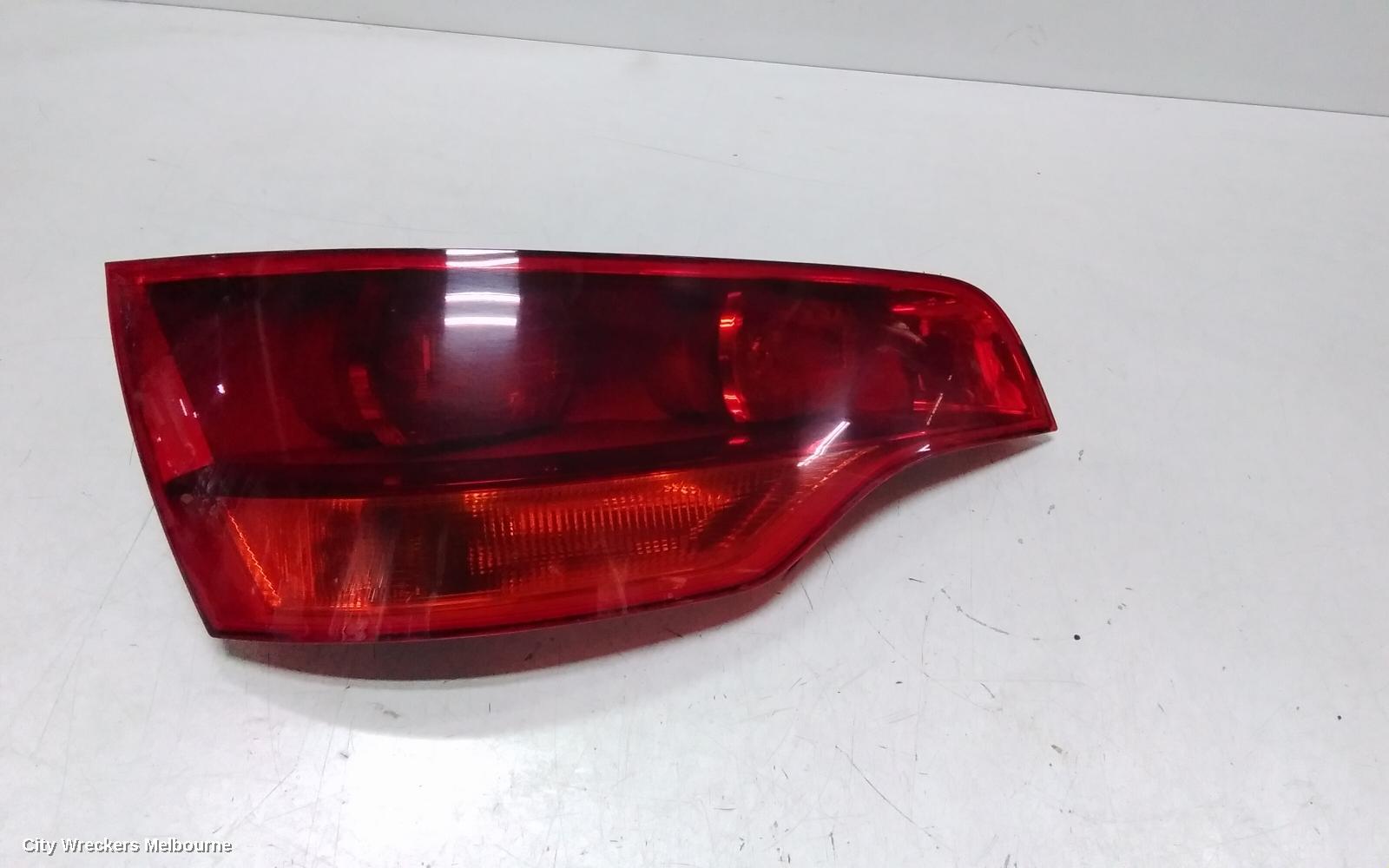 AUDI Q7 LEFT TAILLIGHT, 4L, IN TAILGATE, 09/2006 - 09/2009 - Image 1