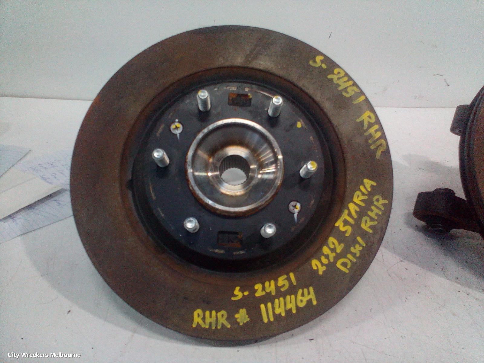 HYUNDAI STARIA RIGHT REAR HUB ASSEMBLY, US4, 04/2021 ONWARDS - Image 1