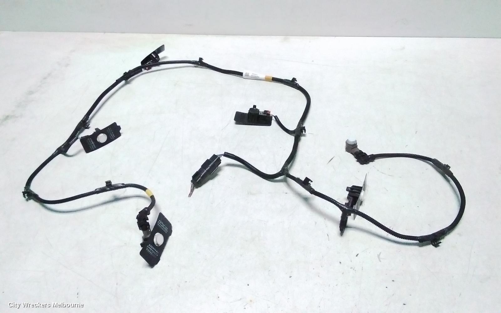TESLA MODEL Y, 1ST GEN, 03/2022 ONWARDS, REAR BAR PARKING SENSORS  6: 143629 - Image 1