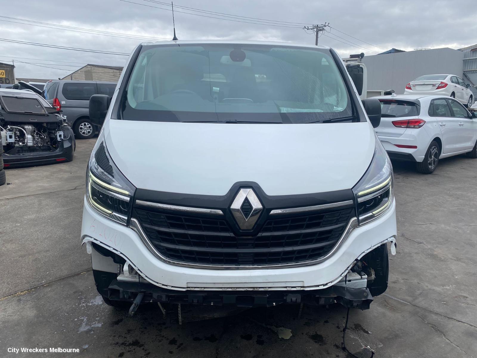 RENAULT TRAFIC FRONT BUMPER, X82, BUMPER BAR, COLOUR CODED TYPE, 01/2015 - 09/2022 - Image 3