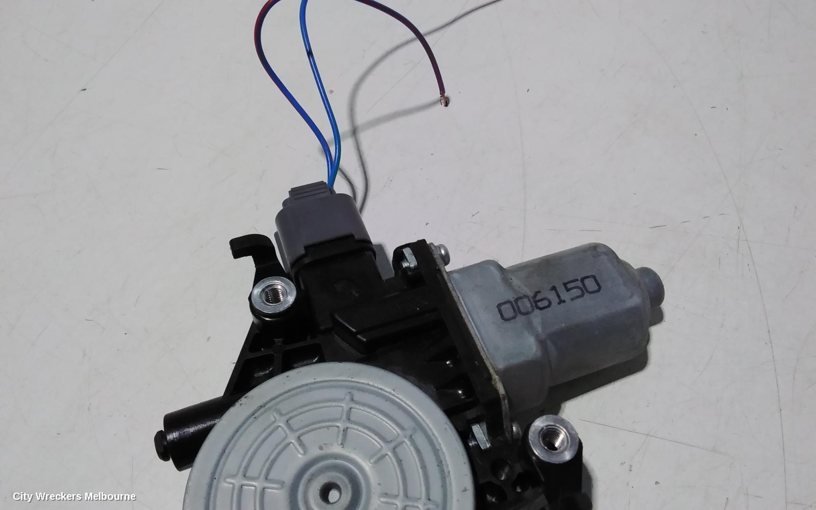 SUBARU FORESTER RIGHT FRONT WINDOW REG/MOTOR, 2 PIN PLUG TYPE, 02/2008 - 12/2010 - Image 3