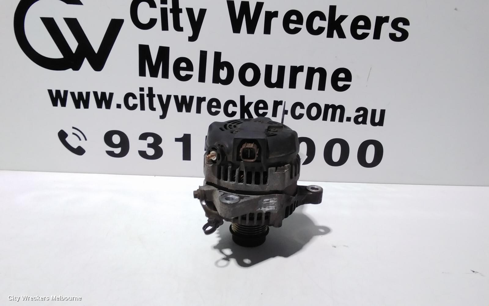 TOYOTA HIACE ALTERNATOR, PETROL, 2.7, 2TR-FE, AUTO T/M, TRH, 03/2005 - 02/2015 - Image 2