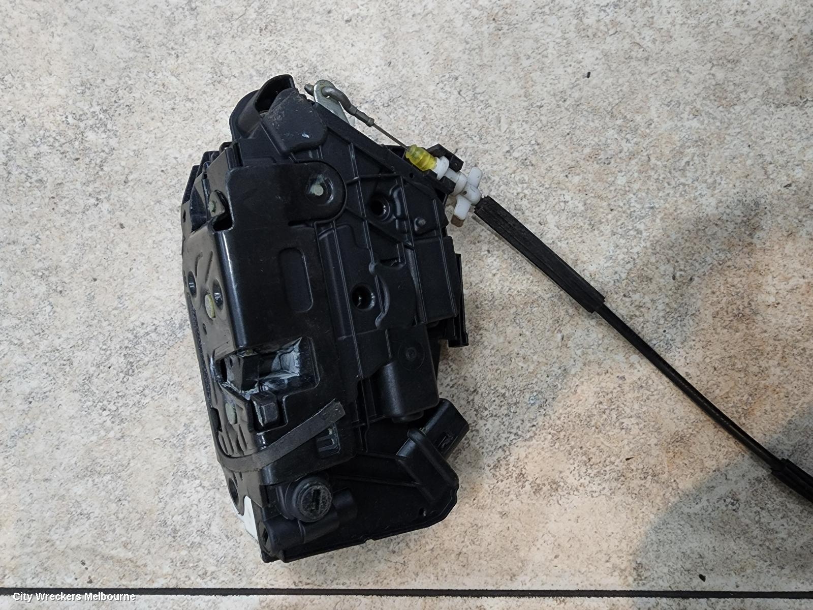 VOLKSWAGEN AMAROK DOOR/BOOT/GATE LOCK, RIGHT REAR DOOR LOCK, P/N 5N0839016G, 2H, 12/2010 ONWARDS - Image 3