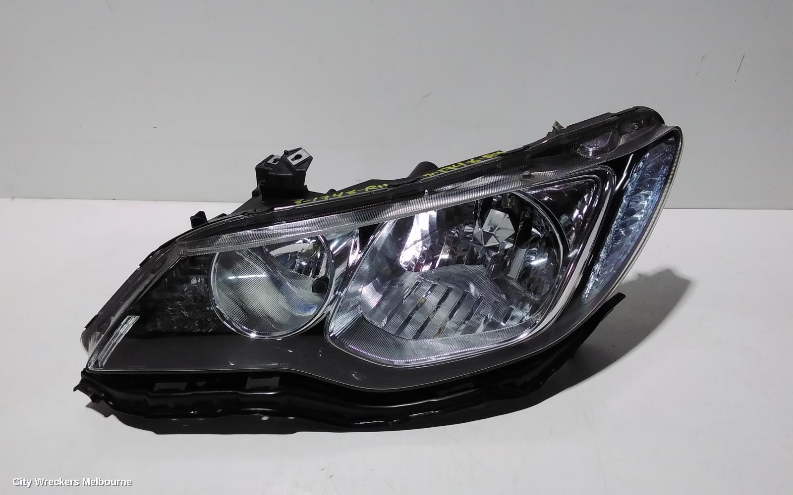 HONDA CIVIC RIGHT HEADLAMP, 8TH GEN, SEDAN, 02/2006 - 12/2008 - Image 1