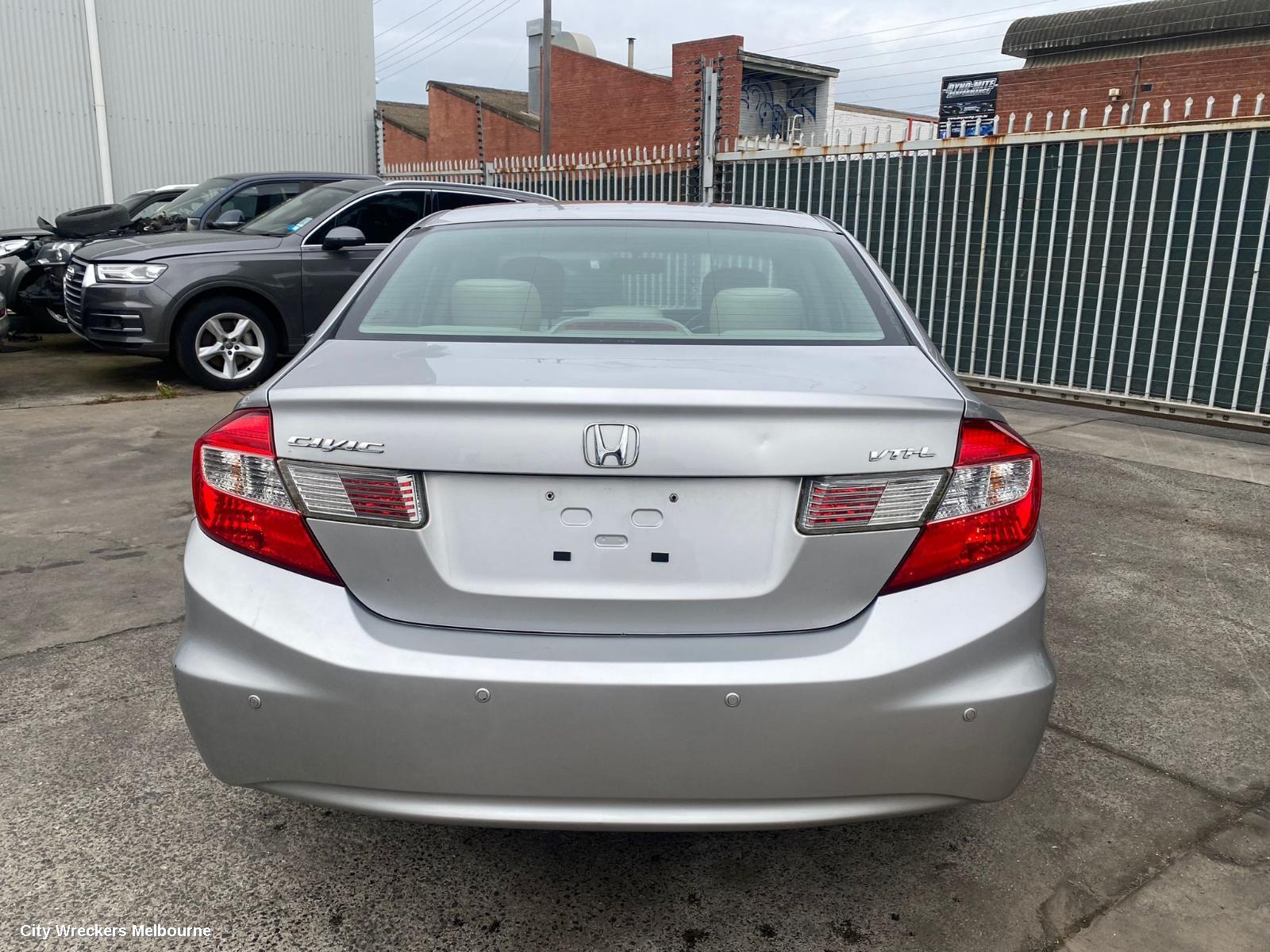 HONDA CIVIC RIGHT TAILLIGHT, 9TH GEN, SEDAN (VIN JHMFB/MRHFB), NON HYBRID, 02/2012 - 04/2016 - Image 1