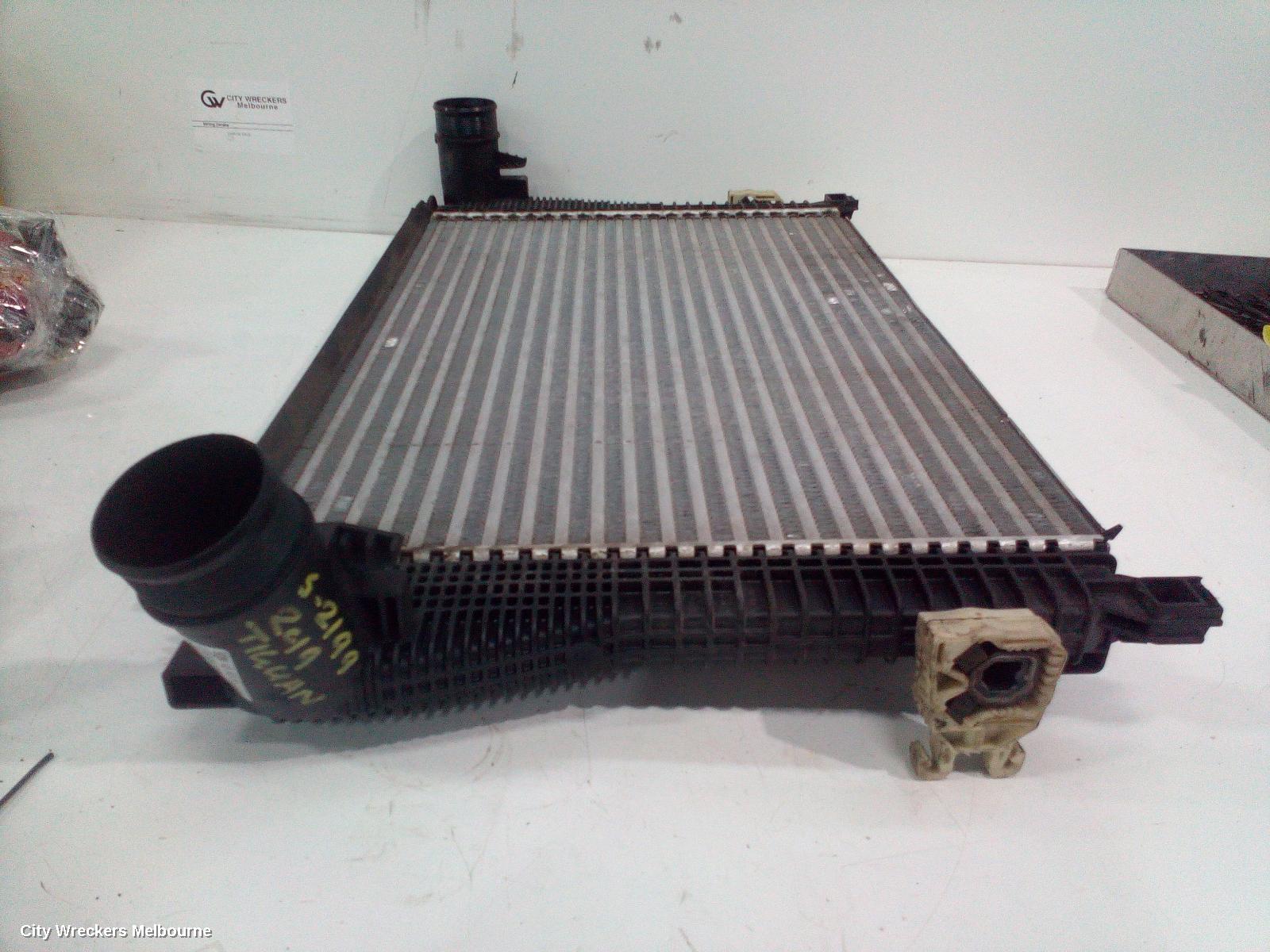 VOLKSWAGEN TIGUAN INTERCOOLER, PETROL, 2.0, DGVA/CXDA CODE, 5NA, 06/2016 ONWARDS - Image 2