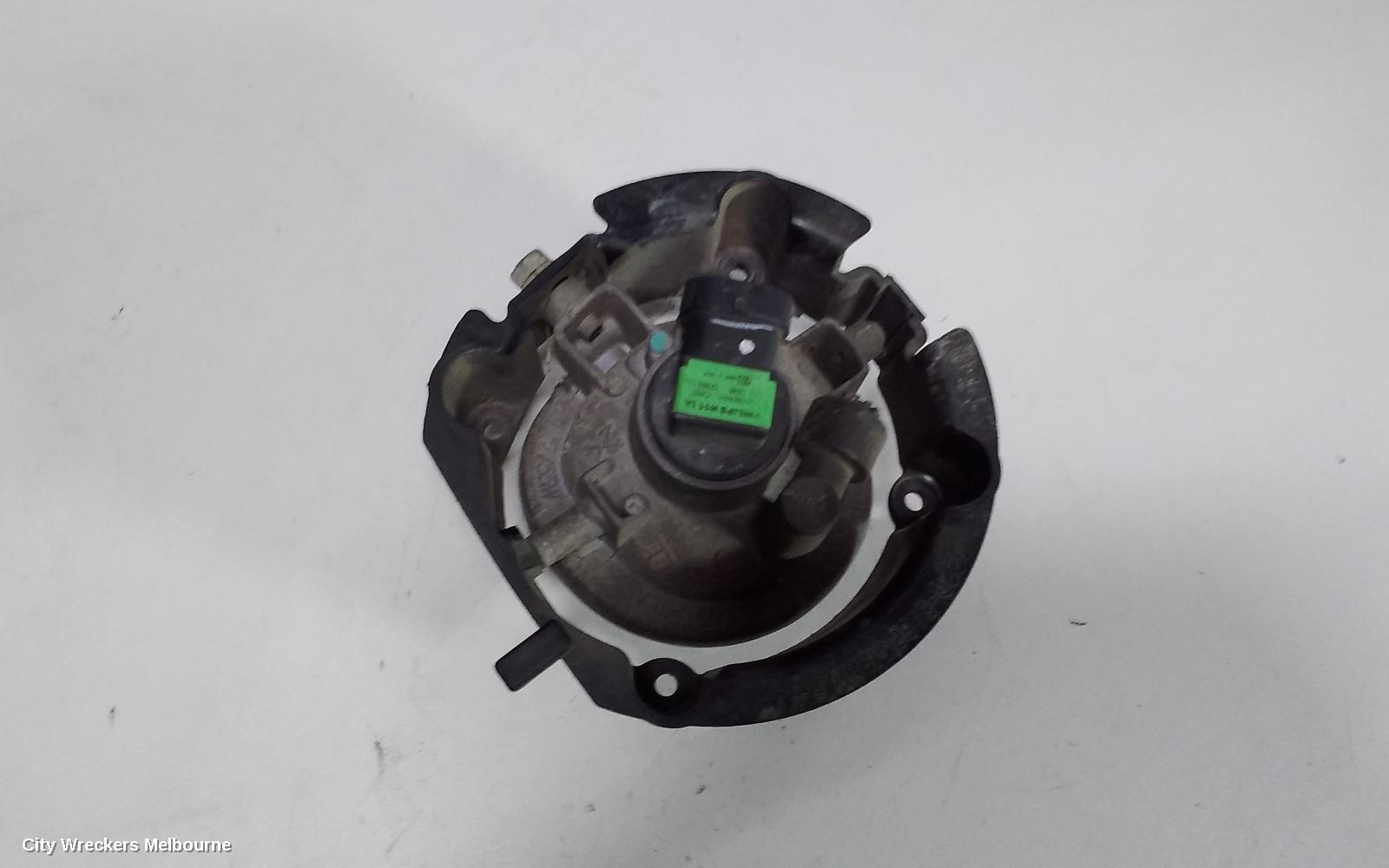 MAZDA 6 RIGHT INDICATOR/FOG/SIDE, BUMPER FOGLAMP, STANDARD/LUXURY/MPS TYPE, GG/GY, 09/2002 - 12/2007 - Image 2