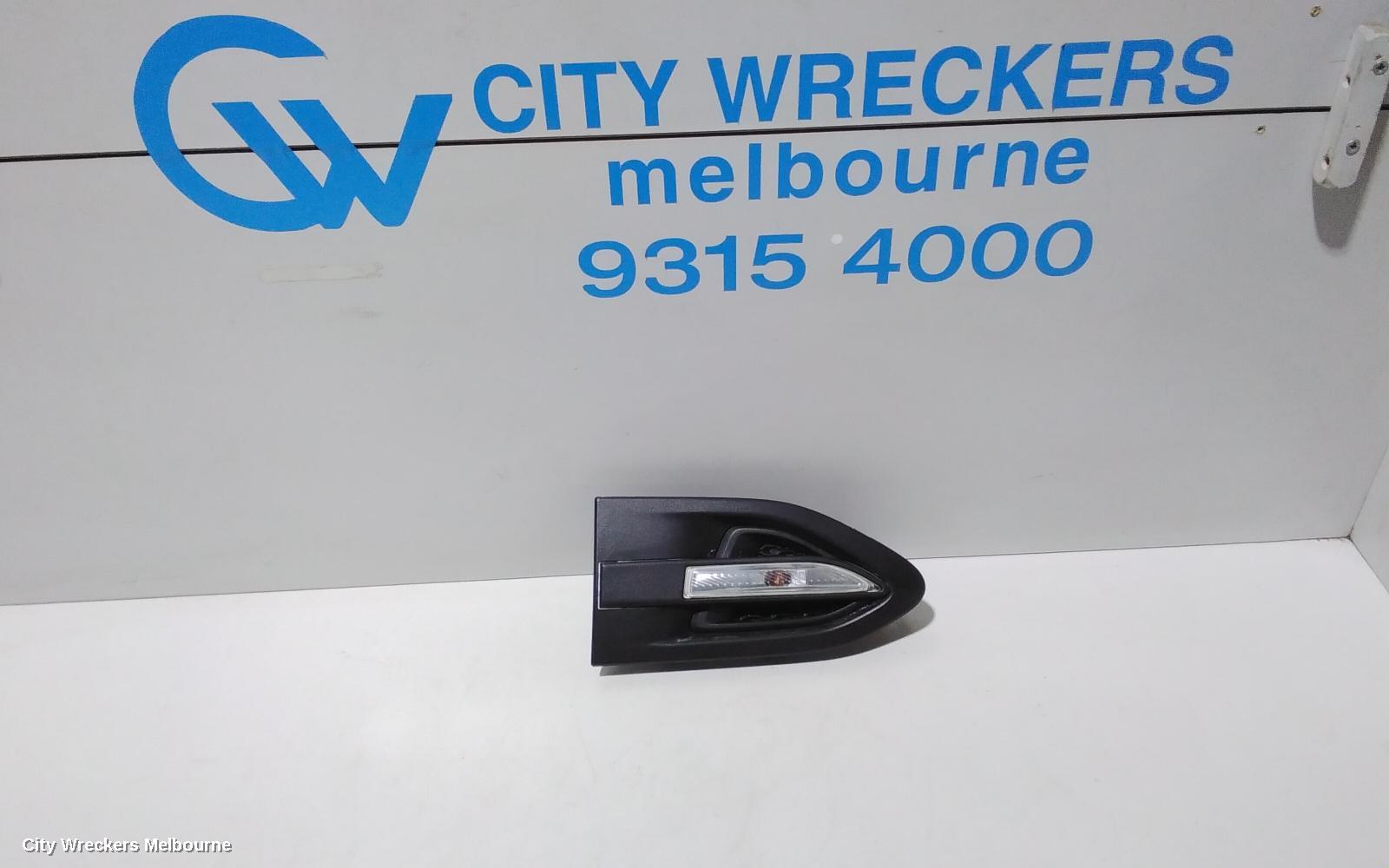 FORD TERRITORY LEFT INDICATOR/FOG/SIDE, GUARD FLASHER (REPEATER), SZ MKI-MKII, TS/TX, 03/2011 - 12/2016 - Image 1