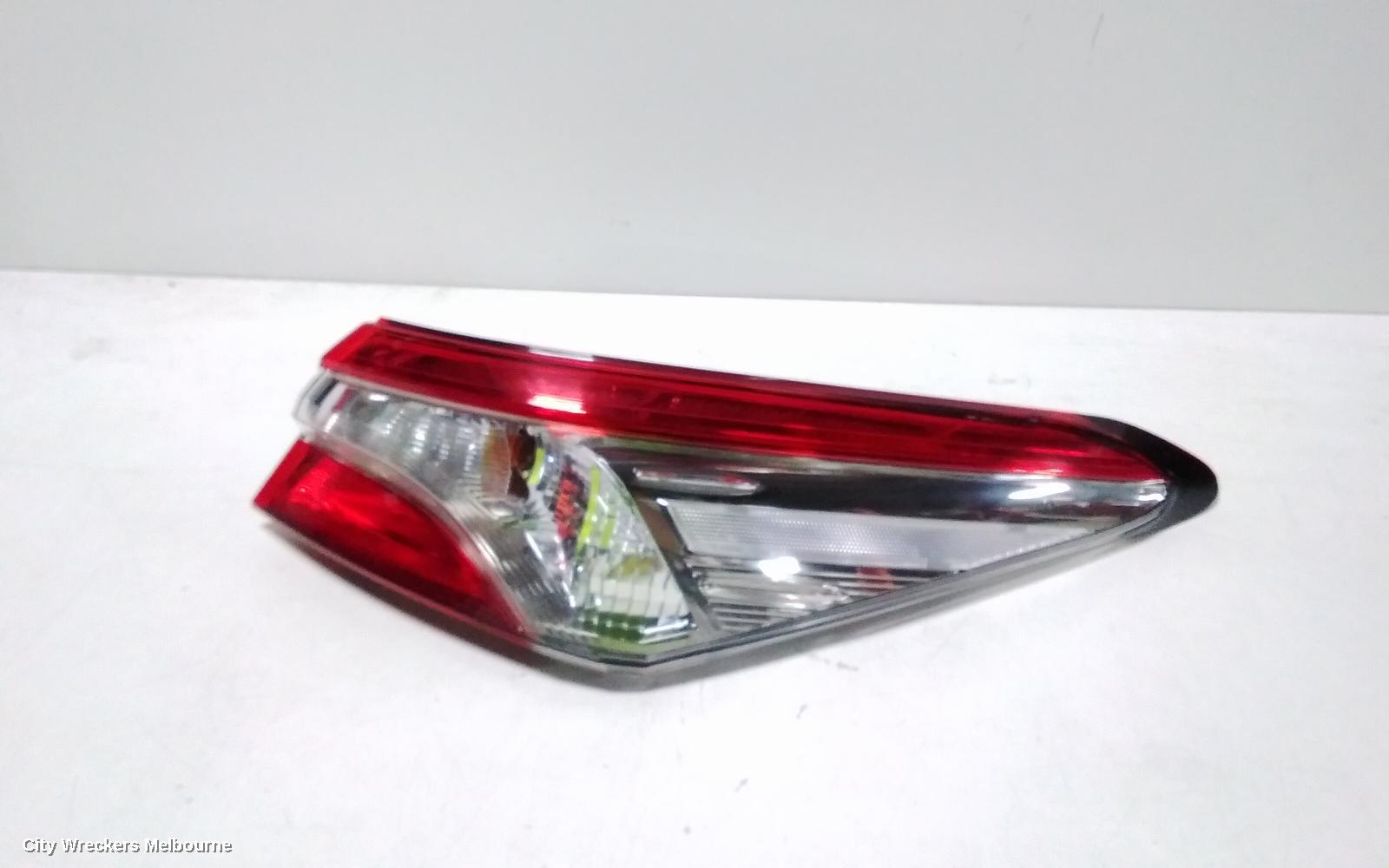 TOYOTA CAMRY RIGHT TAILLIGHT, XV70, IN BODY, NON LED TYPE, 09/2017 - 01/2021 - Image 1