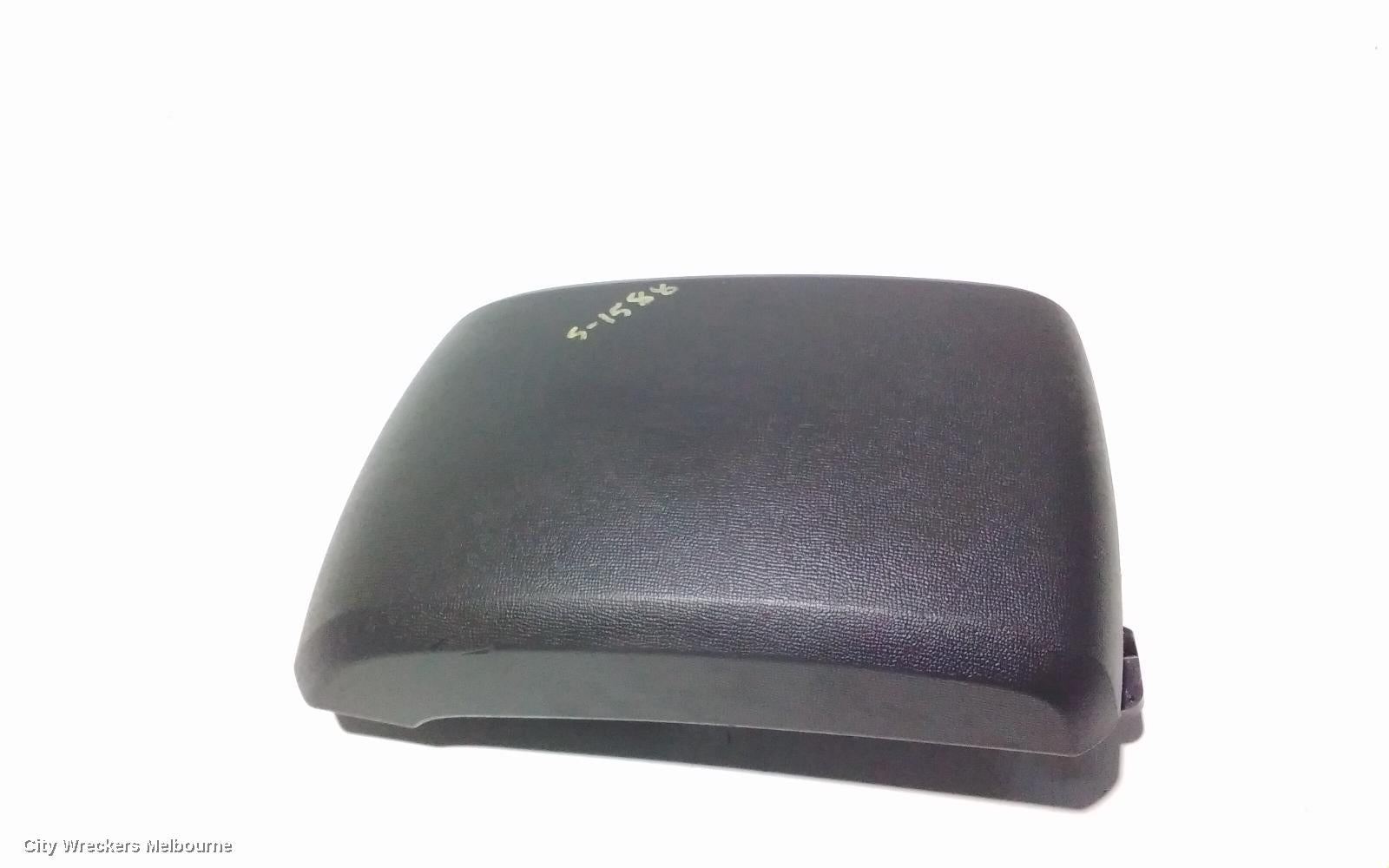 HOLDEN COLORADO CONSOLE, RG, 06/2012 - 12/2020 - Image 1