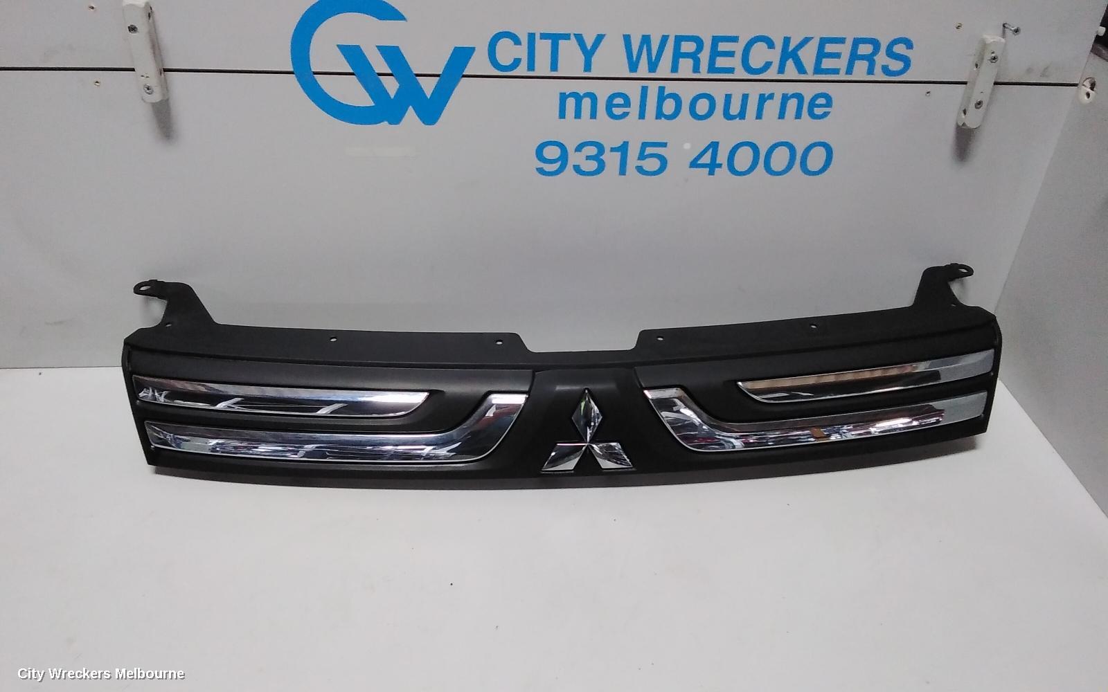 MITSUBISHI OUTLANDER GRILLE, RADIATOR GRILLE, ZJ, 03/2014 - 03/2015 - Image 1