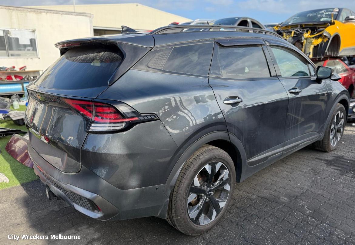 KIA SPORTAGE RIGHT DOOR MIRROR, NQ5, W/ POWER FOLD, CAMERA TYPE, HIGH GLOSS BLACK, 09/2021 ONWARDS - Image 1