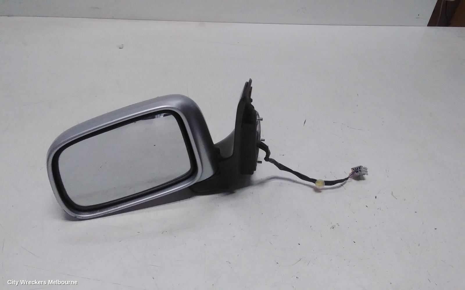 HONDA CIVIC LEFT DOOR MIRROR, 7TH GEN, HATCH, 3 WIRE TYPE, 11/2000 - 12/2005 - Image 1