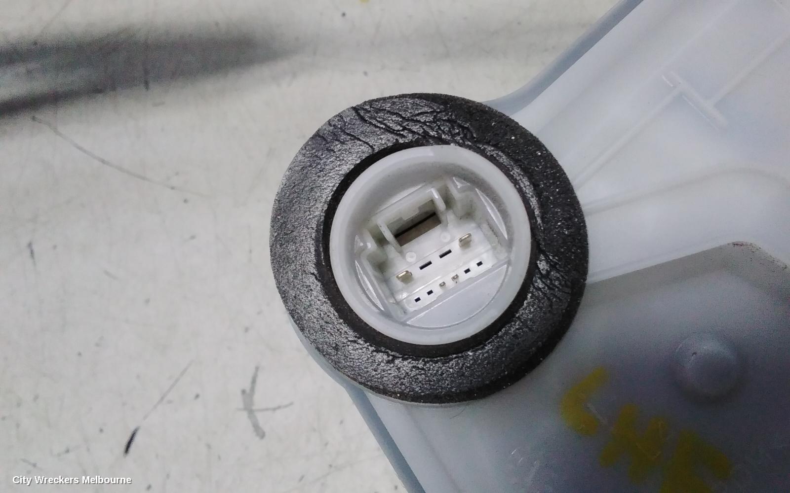 TOYOTA COROLLA CROSS DOOR/BOOT/GATE LOCK, XG10, LEFT FRONT DOOR LOCK, 01/2022 ONWARDS - Image 3