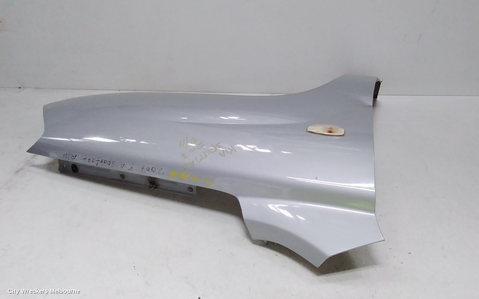 KIA SPORTAGE RIGHT GUARD, KM, NON MOULD TYPE, 08/2004 - 06/2010 - Image 3