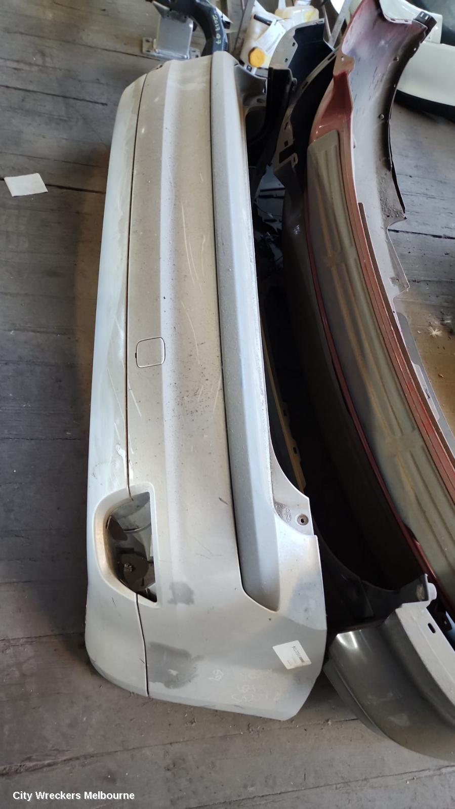 FORD FOCUS REAR BUMPER, LS, HATCH, NON REVERSE PARKING SENSORS TYPE, 06/2005 - 05/2007 - Image 2