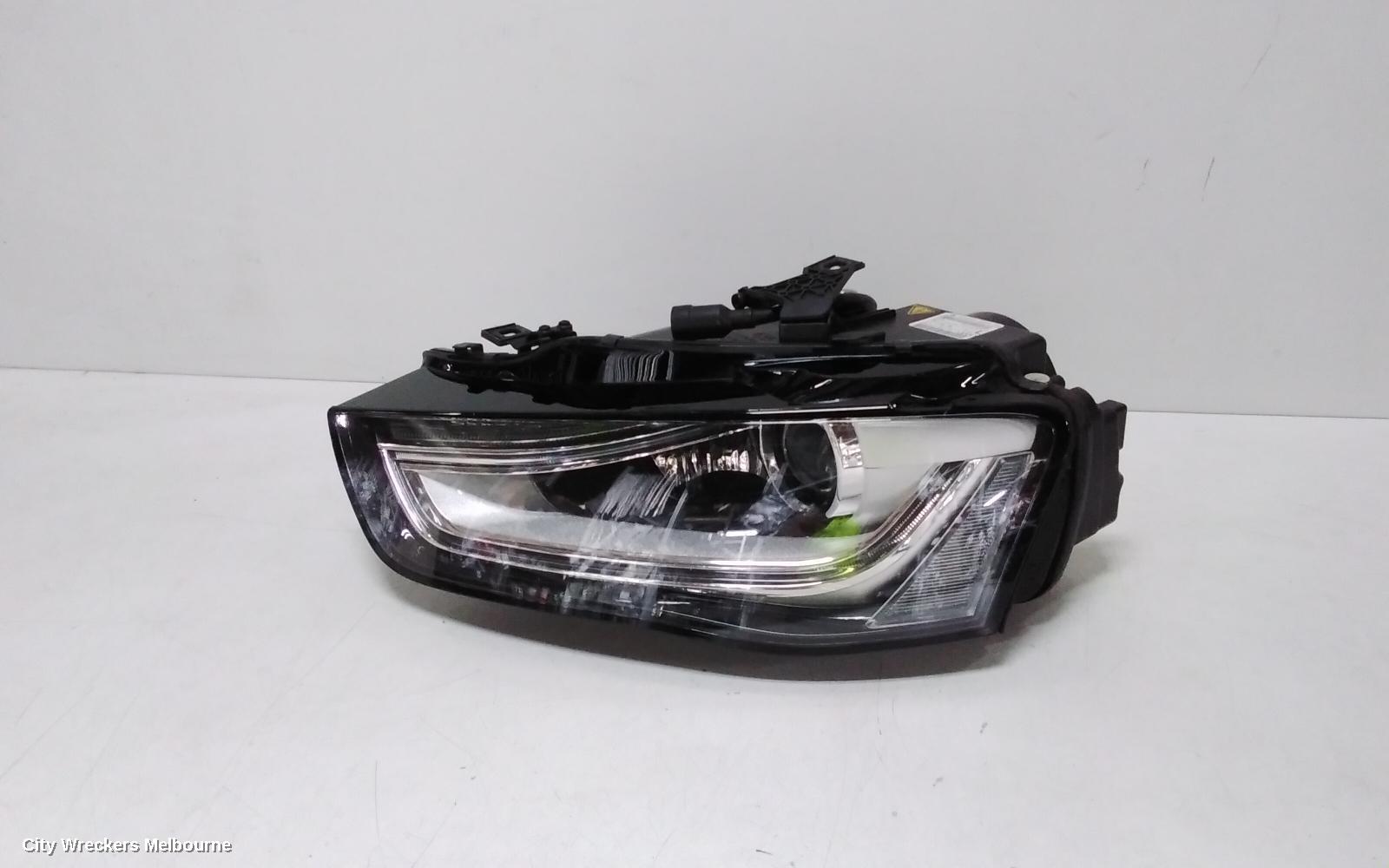 AUDI A4 LEFT HEADLAMP, B8 8K, XENON-ADAPTIVE TYPE, 07/2012 - 01/2016 - Image 1