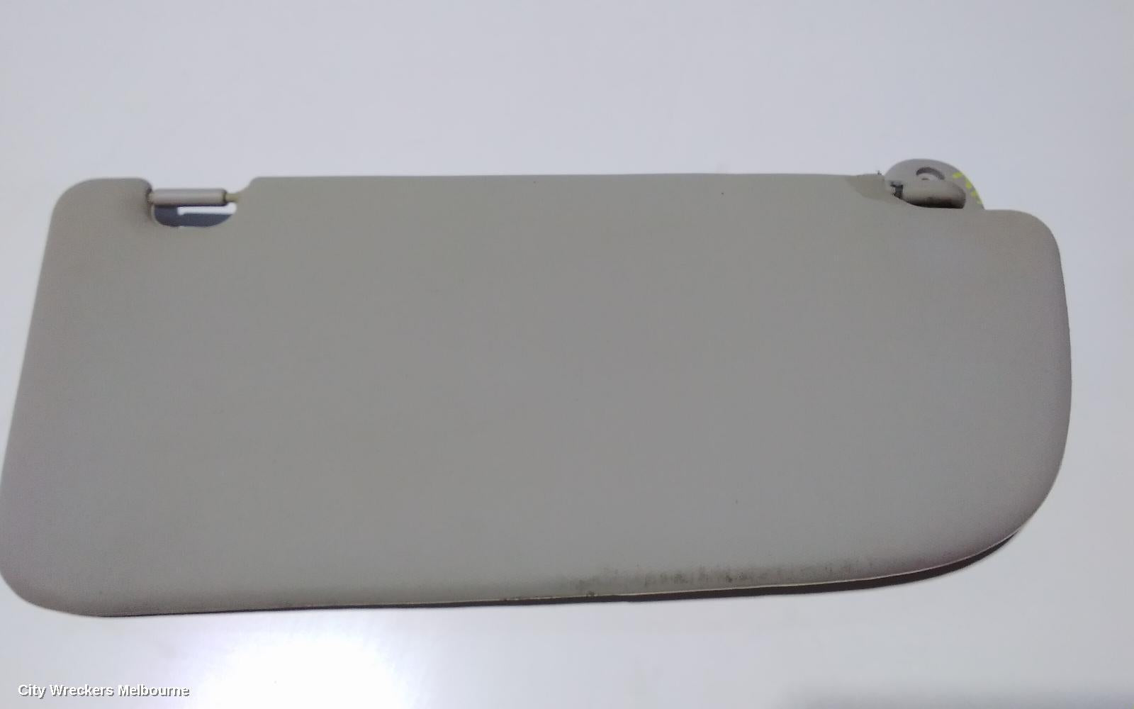 HOLDEN COLORADO SUNVISOR, RG, RH SIDE, 01/2012 - 12/2020 - Image 2
