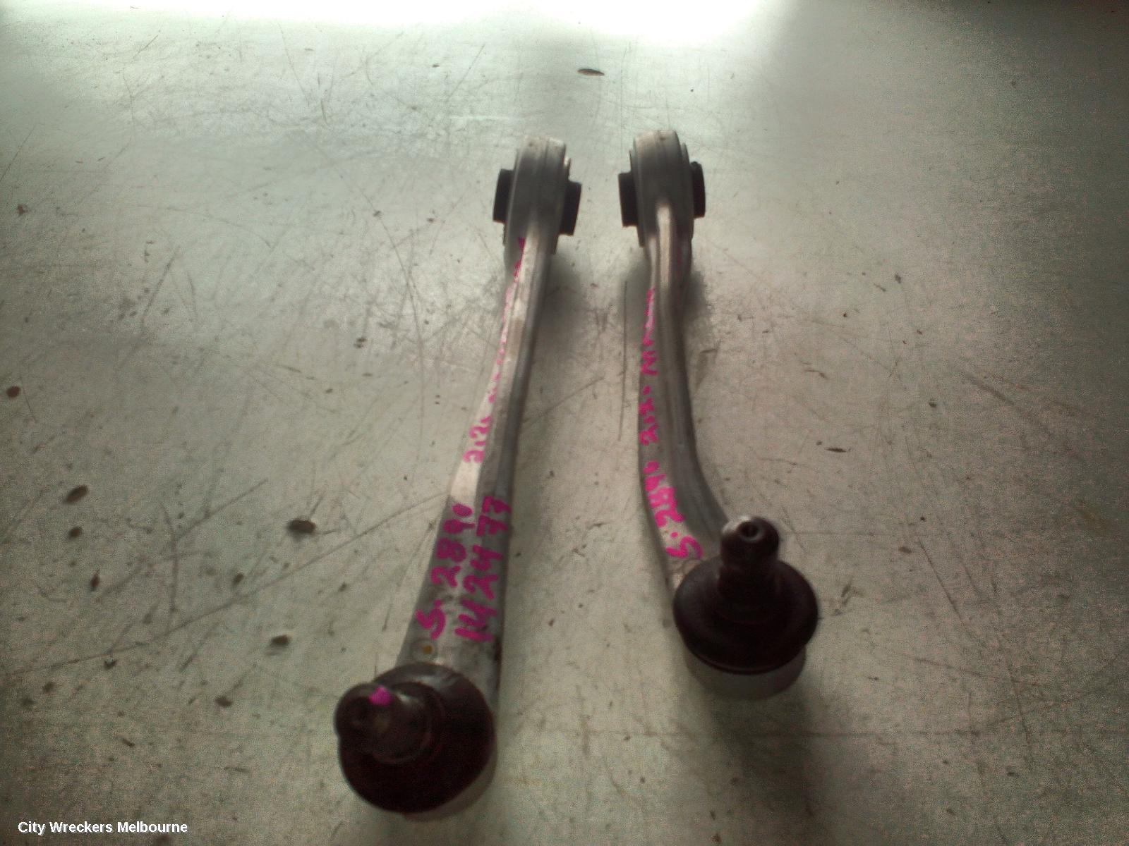 PORSCHE MACAN LEFT FRONT UPPER CONTROL ARM, FRONT, 95B, 06/2014 ONWARDS - Image 1