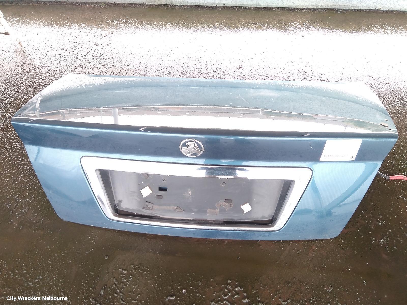 HOLDEN COMMODORE BOOTLID/TAILGATE, BOOTLID, VY1-VZ, NON SPOILER TYPE, 10/2002 - 09/2007 - Image 1