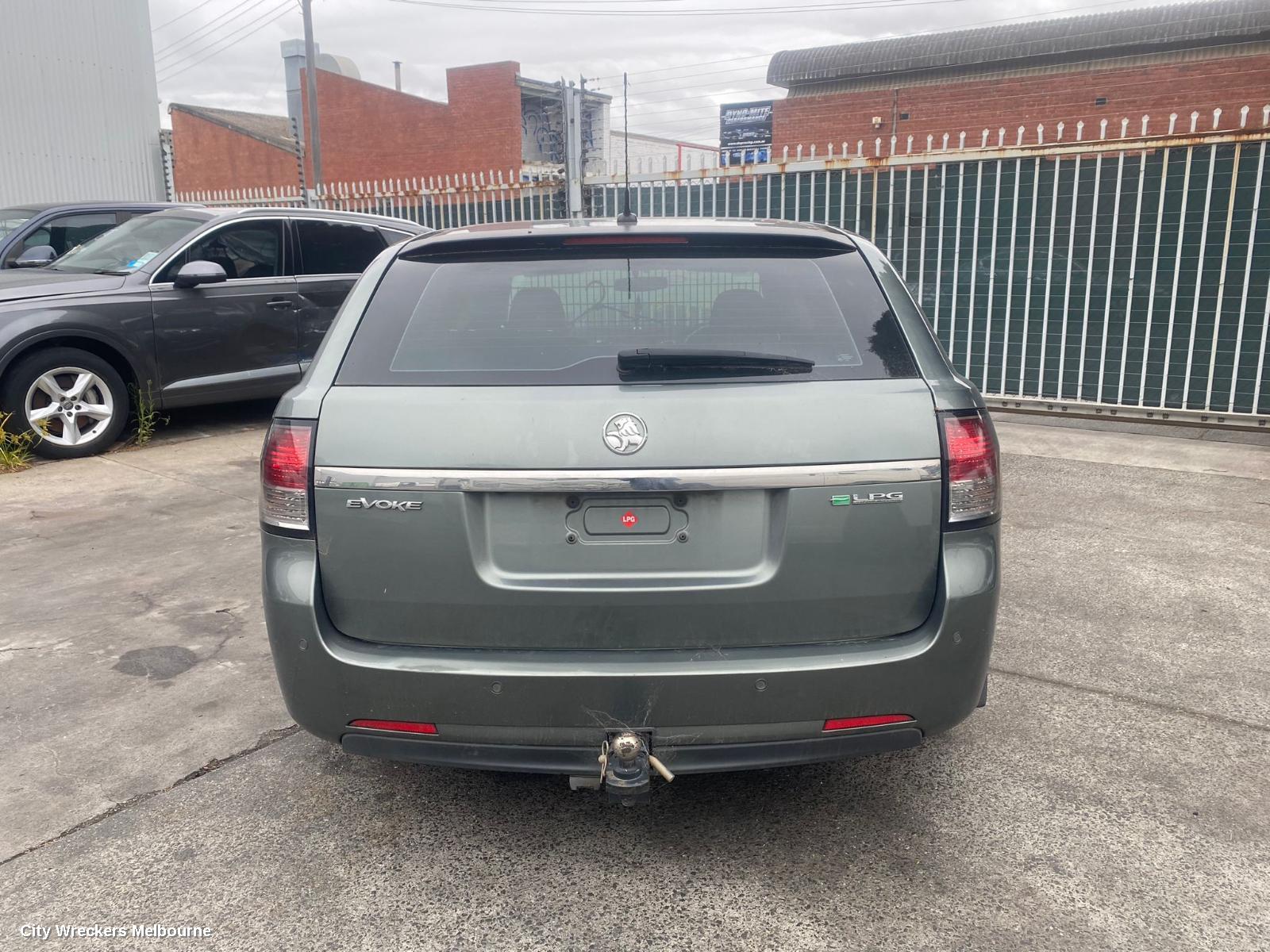 HOLDEN COMMODORE LEFT FRONT DOOR, VF, 05/2013 - 12/2017 - Image 2