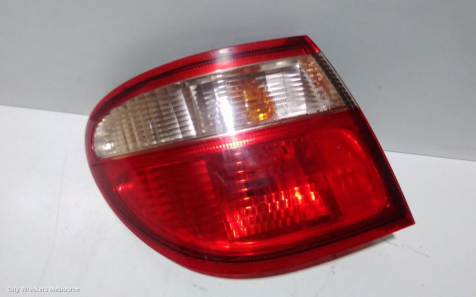 NISSAN PULSAR LEFT TAILLIGHT, N16 SI, SEDAN, 07/2000 - 07/2003 - Image 3